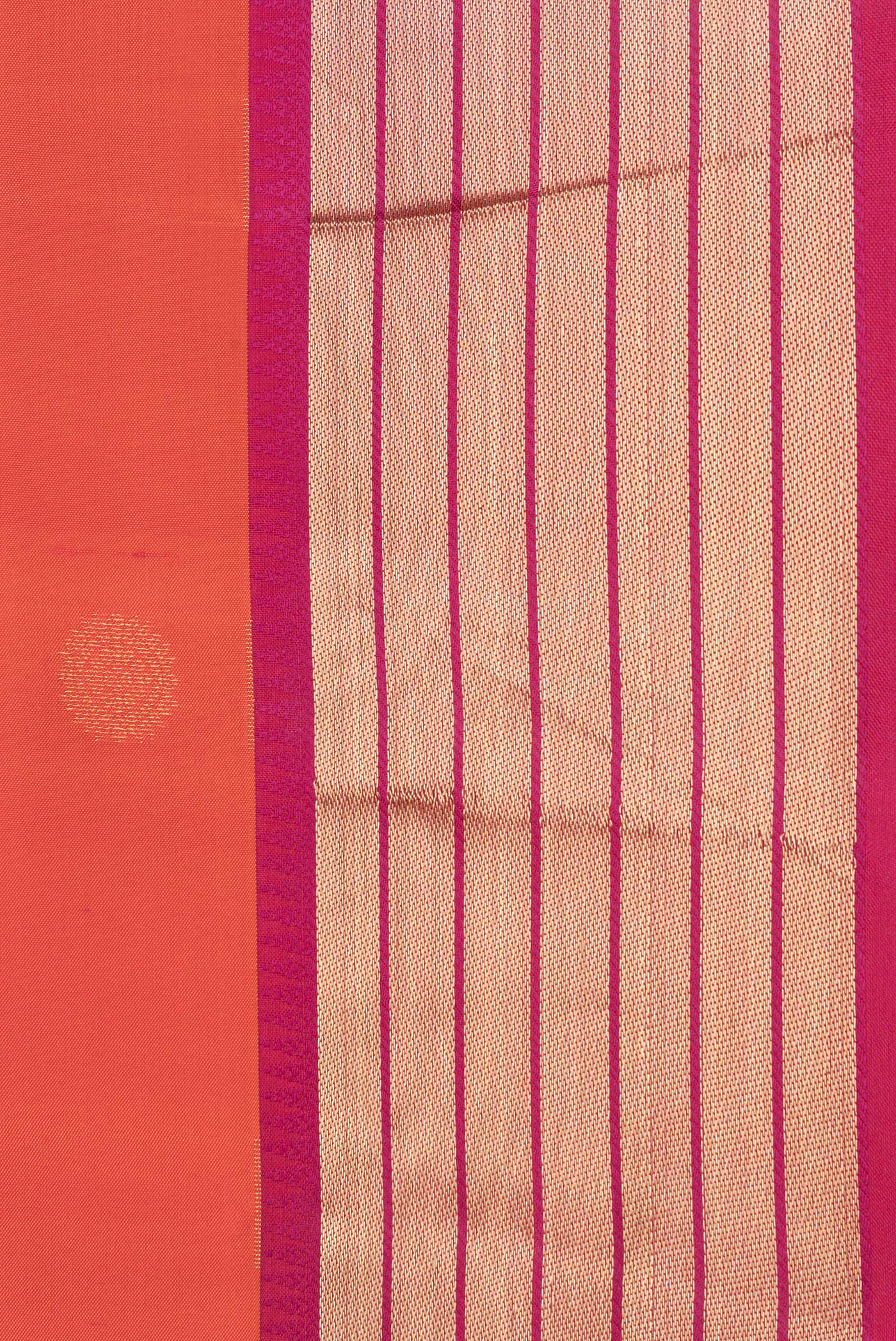 Border image of Orange Dual Tone Kanchipuram Silk Saree with Zari Butta on the body and Zari Border. 