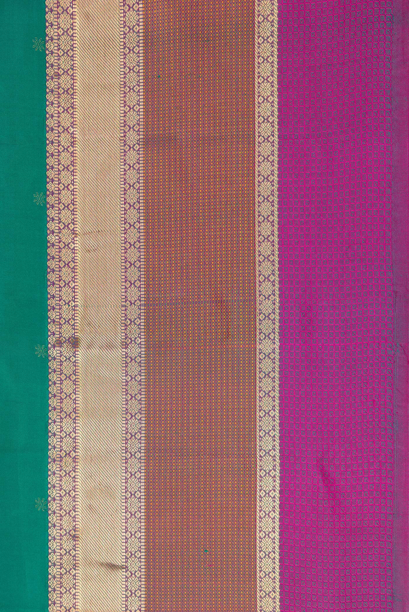 Border image of Green Dual Tone Kanchipuram Silk Saree with Zari Butta on the body and Zari Border. 