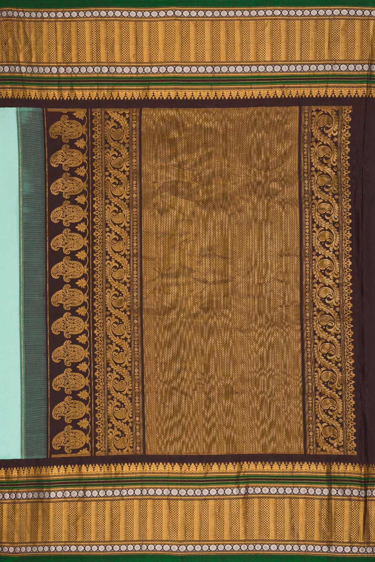 Close up image of the pallu of Sky Blue Dual Tone Gadwal Silk Saree with Zari Butta on the body and Zari Border. 