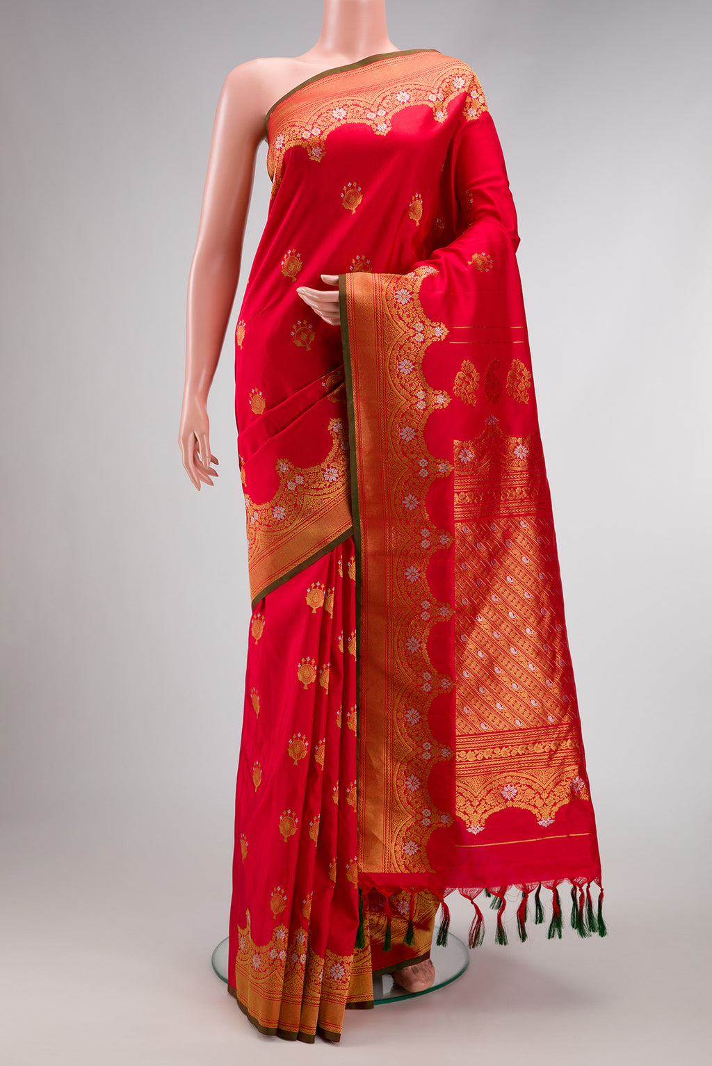 Pure Silk Pure Zari Red Dual Tone Gadwal Saree with Zari Butta on the body and Zari Border.  displayed on a mannequin