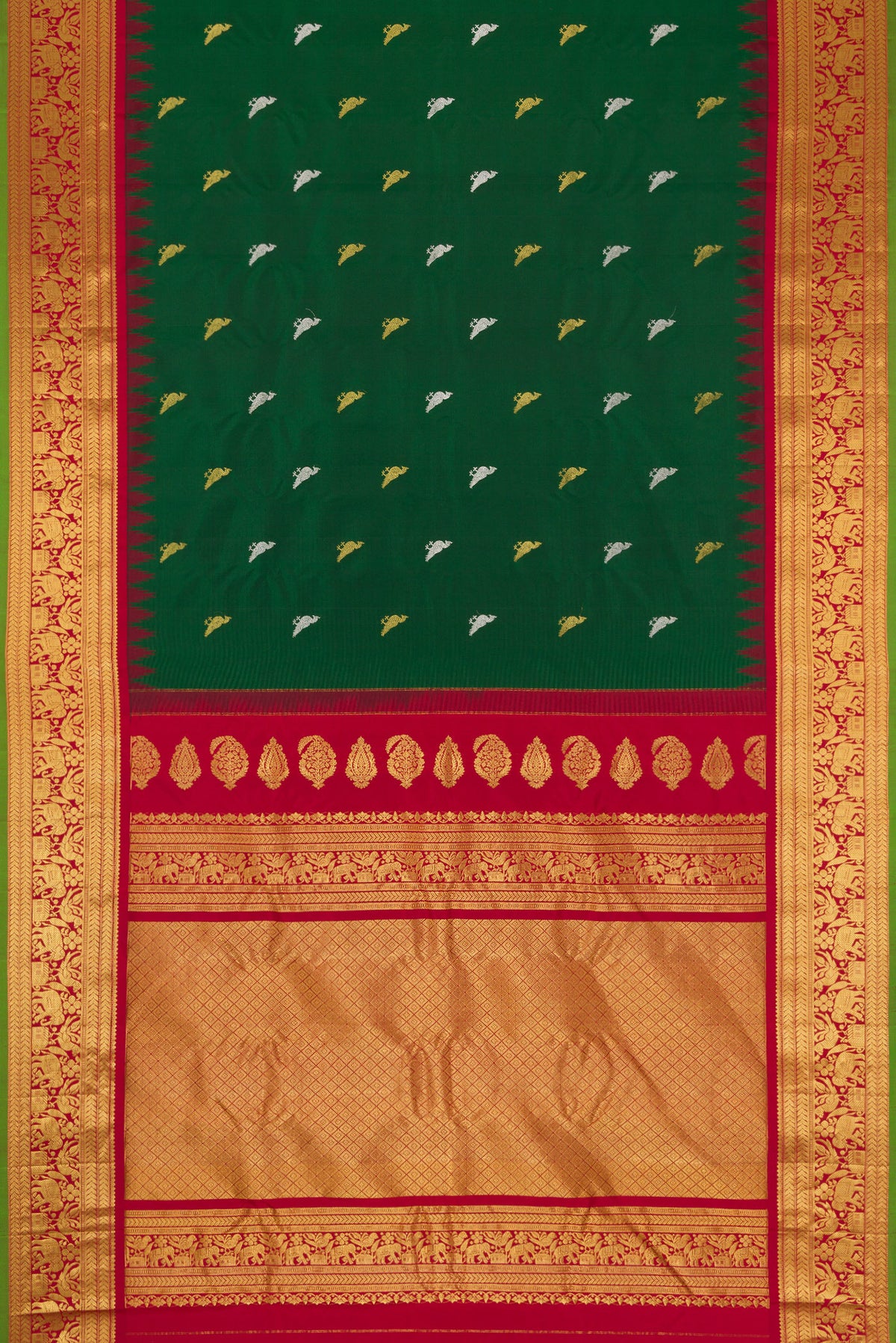Flat view of Green Dual Tone Gadwal Silk Saree with Zari Butta on the body and Zari Border. 