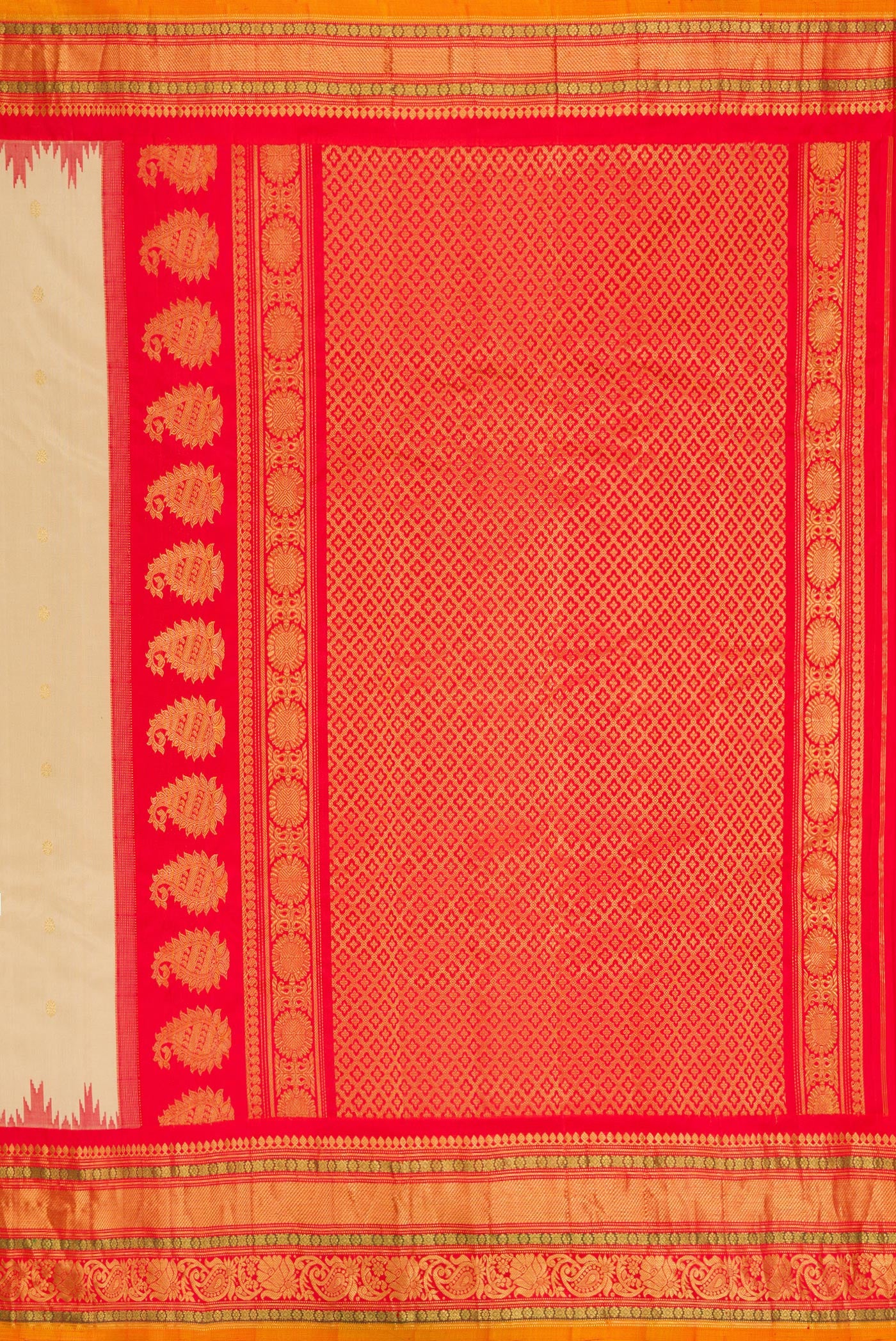 Close up image of the pallu of Dark Beige Gadwal Silk Saree with Zari Butta on the body and Zari Border. 