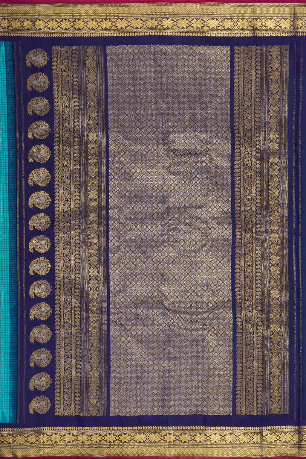 Close up image of the pallu of Sky Blue Dual Tone Gadwal Silk Saree with Checked design on the body and Temple Border. 