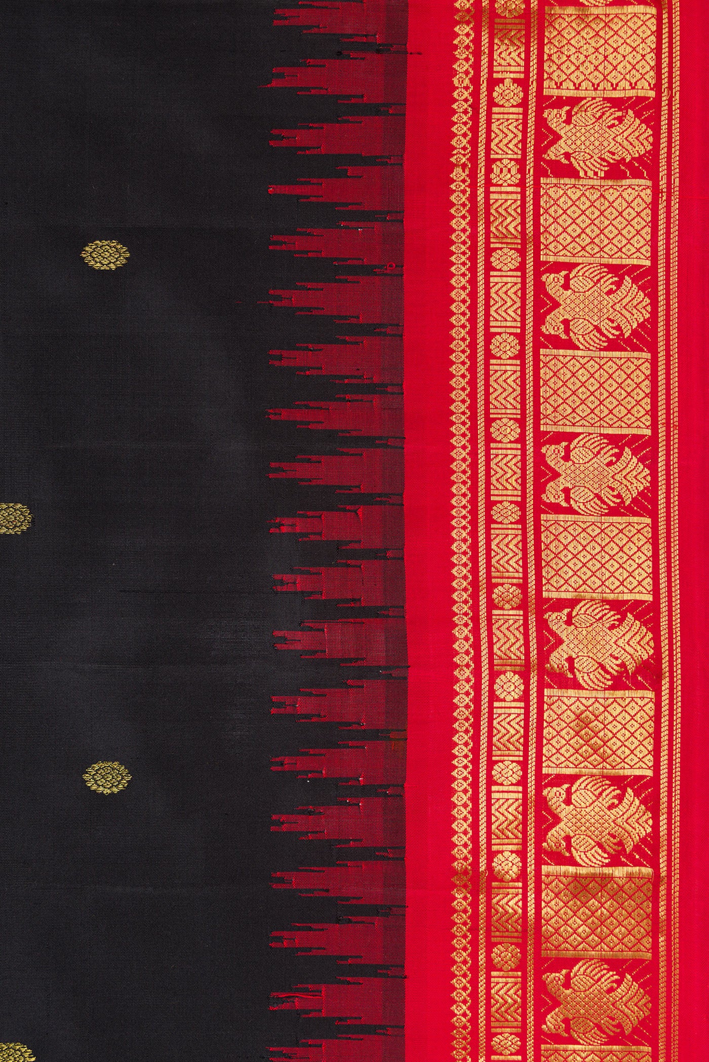 Border image of Black Dual Tone Gadwal Silk Saree with Zari Butta on the body and Zari Border. 