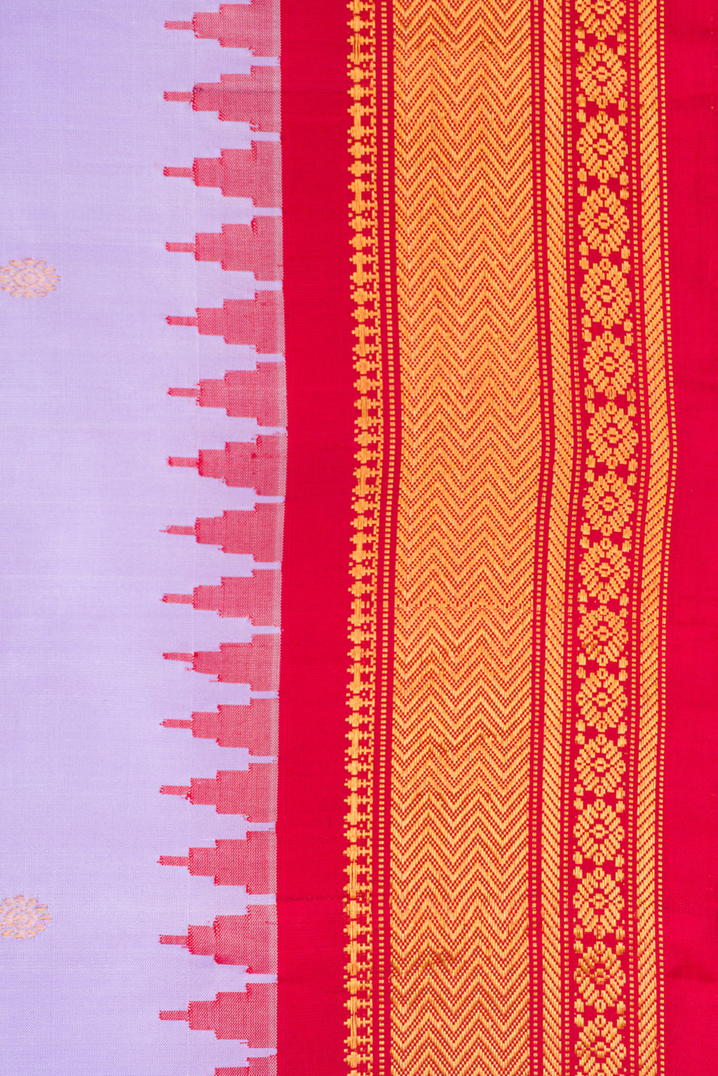 Border image of Lavender Dual Tone Gadwal Silk Saree with Zari Butta on the body and Zari Border. 