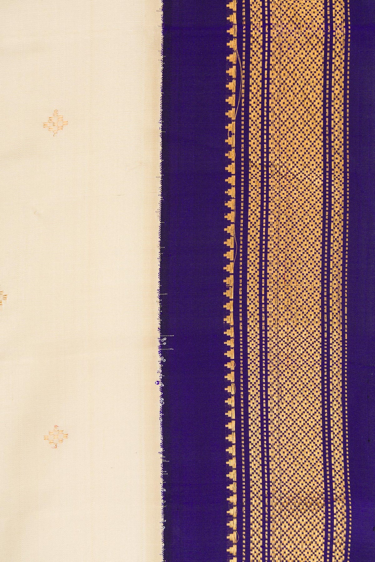 Border image of Sandal Dual Tone Gadwal Silk Saree with Zari Butta on the body and Zari Border. 