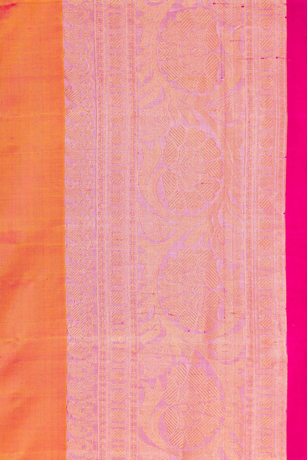 Border image of Coral Dual Tone Gadwal Silk Saree with Zari Butta on the body and Zari Border. 