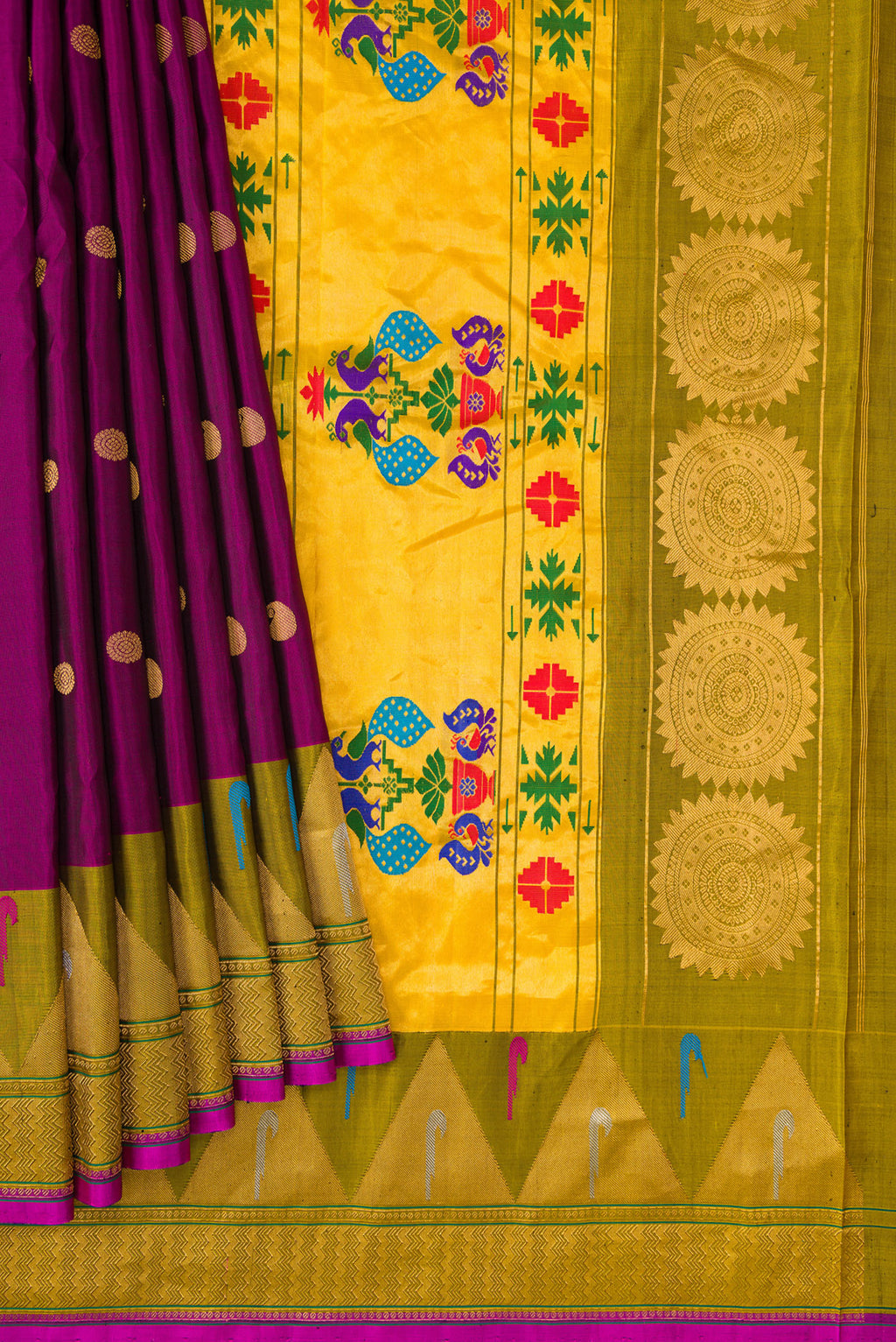 Pleats and pallu of Purple Dual Tone Gadwal Silk Saree with Zari Butta on the body and Paithani Border. 