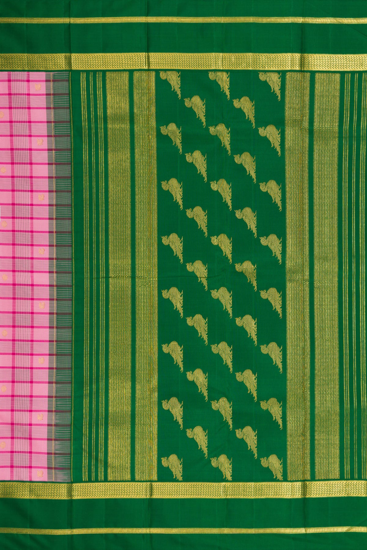 Close up image of the pallu of Pure Silk Pure Zari Pink Dual Tone Kanjivaram Saree with Checked design on the body and Zari Border. 