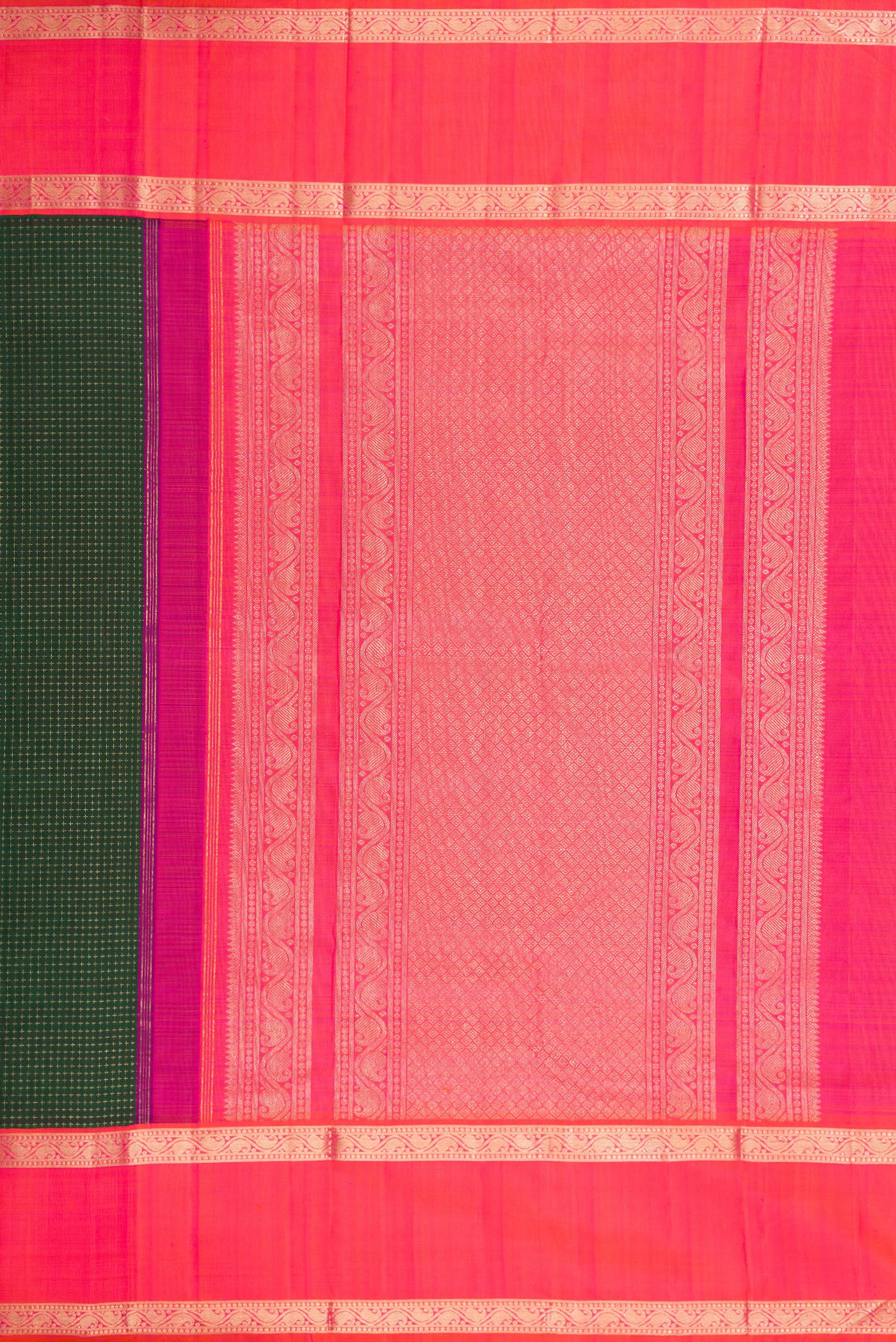Close up image of the pallu of Bottle Green Dual Tone Kanjivaram Silk Saree with Checked design on the body and Zari Border. 