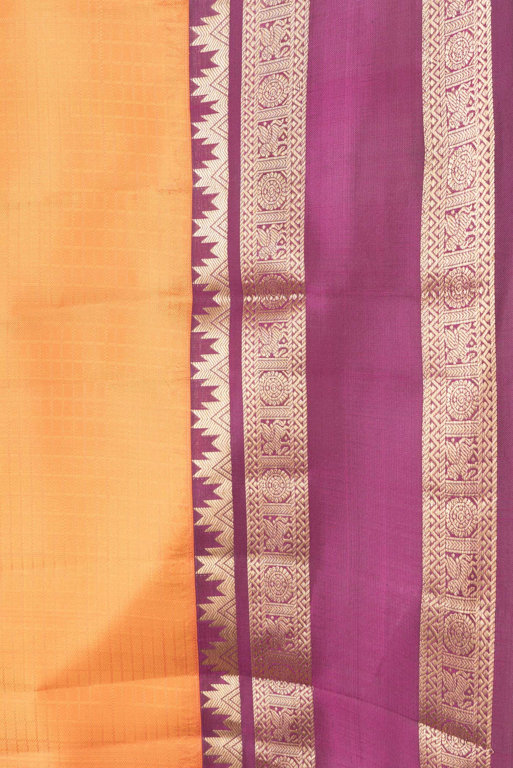 Border image of Orange Dual Tone Kanchipuram Silk Saree with Checked design on the body and Zari Border. 