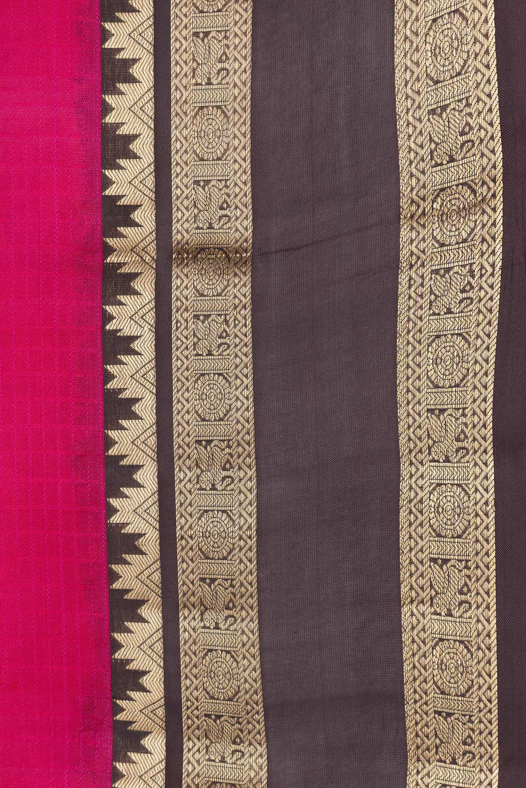 Border image of Pink Dual Tone Kanchipuram Silk Saree with Checked design on the body and Zari Border. 