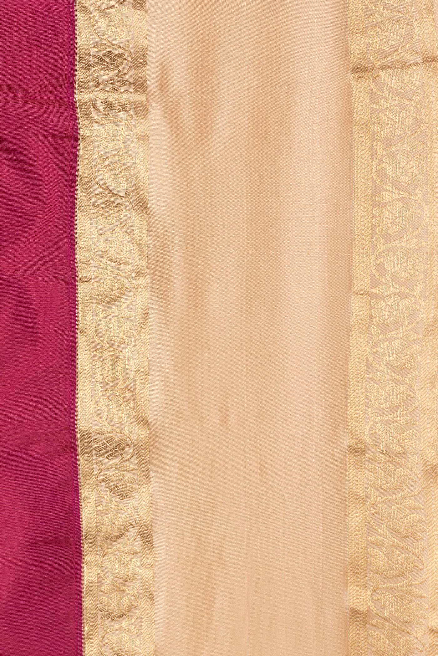 Border image of Pink Dual Tone Kanchipuram Silk Saree with Plain Body and Zari Border. 