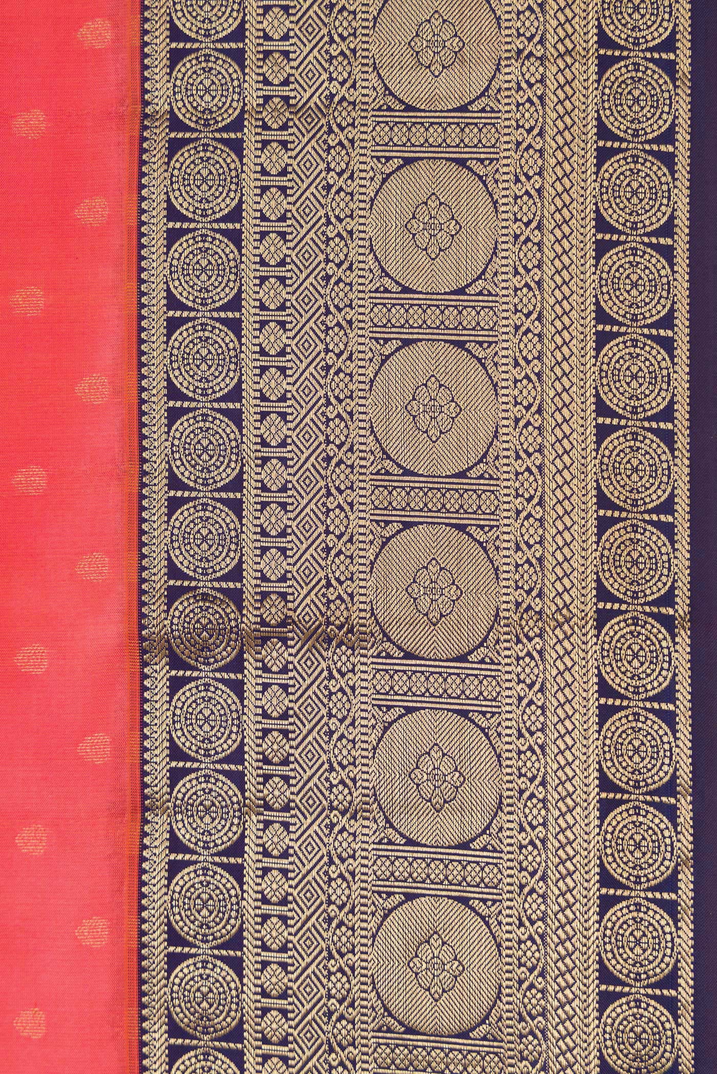 Border image of Pink Dual Tone Kanchipuram Silk Saree with Zari Butta on the body and Zari Border. 