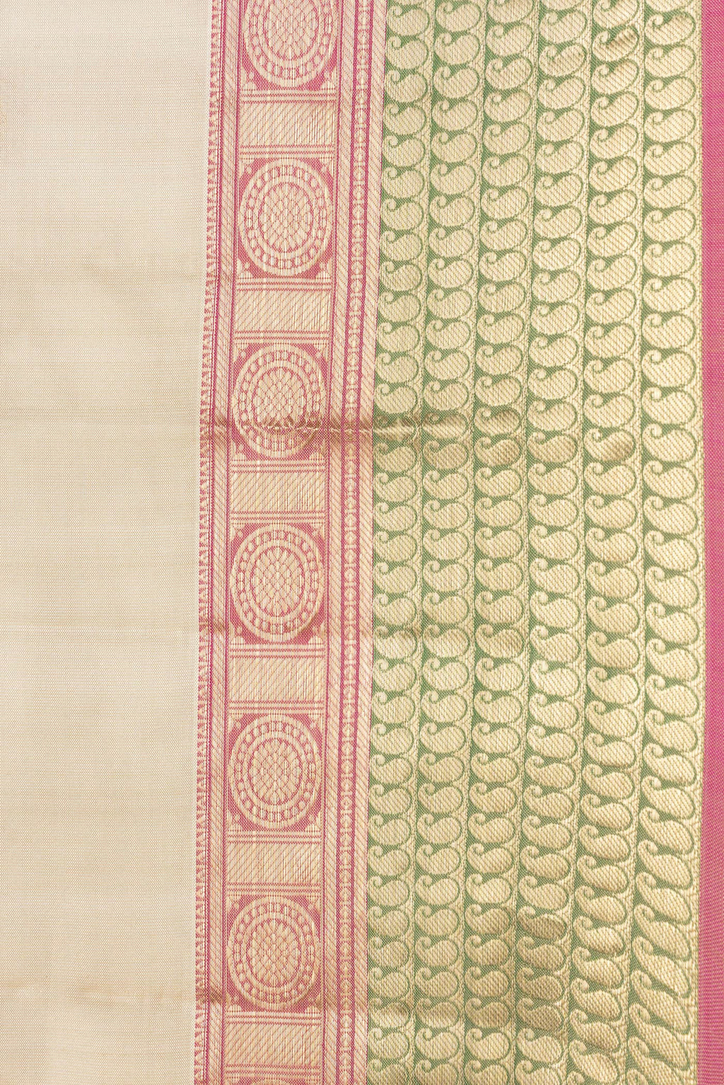 Border image of Dark Beige Dual Tone Kanchipuram Silk Saree with Zari Butta on the body and Zari Border. 