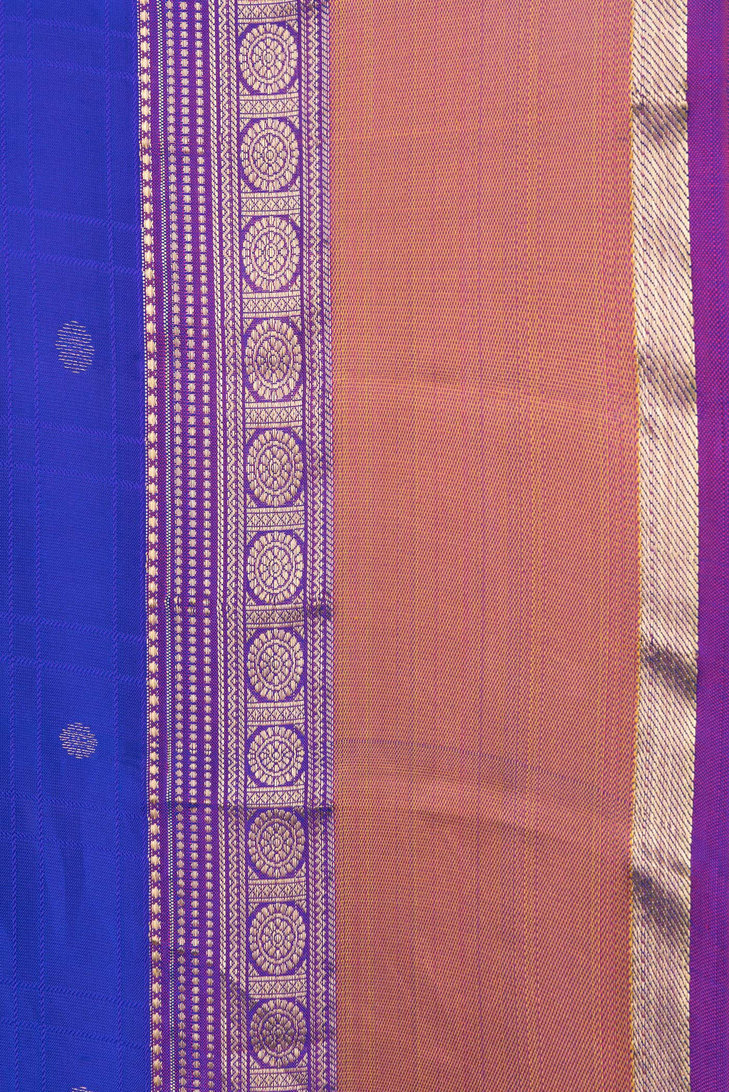 Border image of Royal Blue Dual Tone Kanchipuram Silk Saree with Zari Butta on the body and Zari Border. 