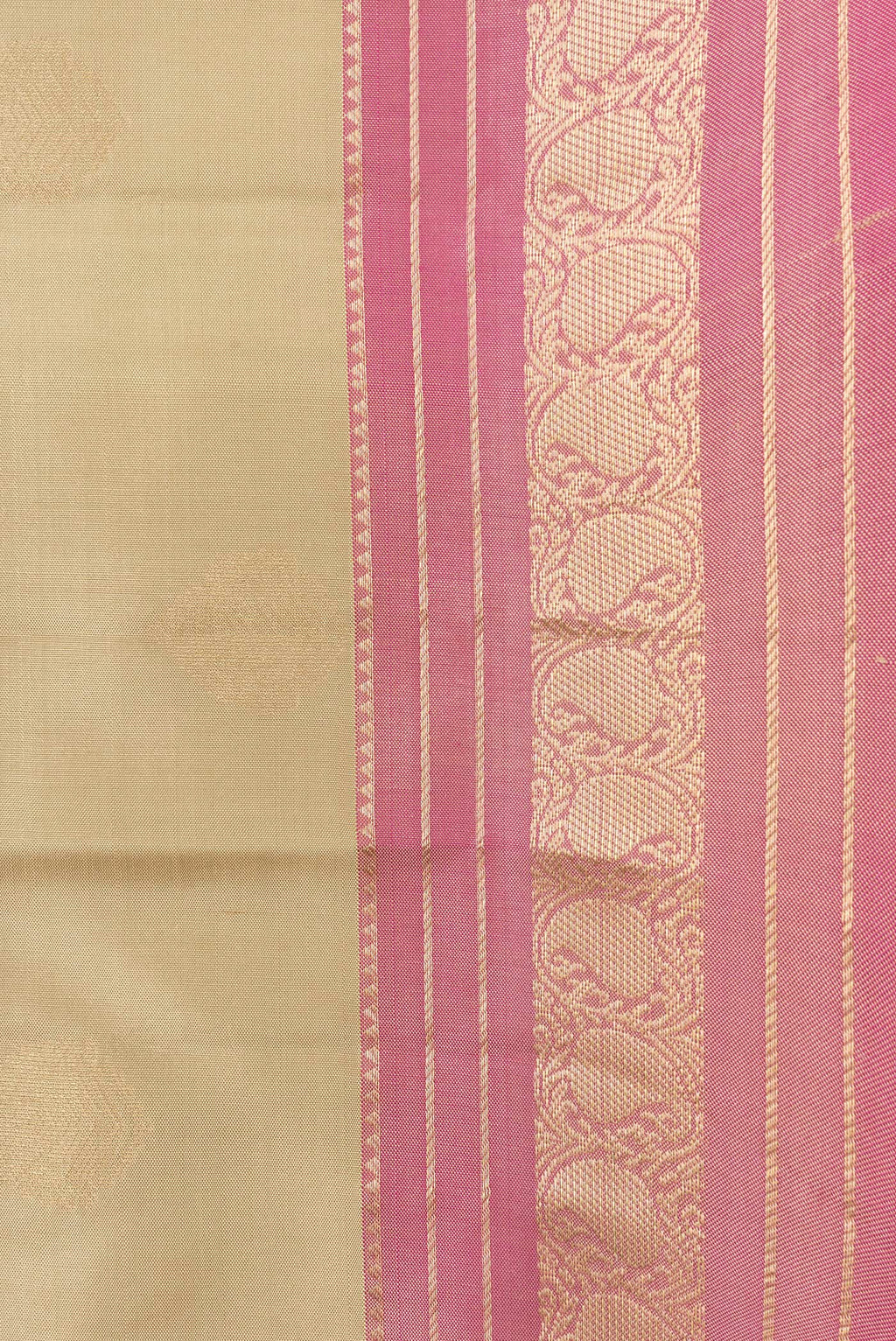 Border image of Dark Beige Dual Tone Kanchipuram Silk Saree with Zari Butta on the body and Zari Border. 