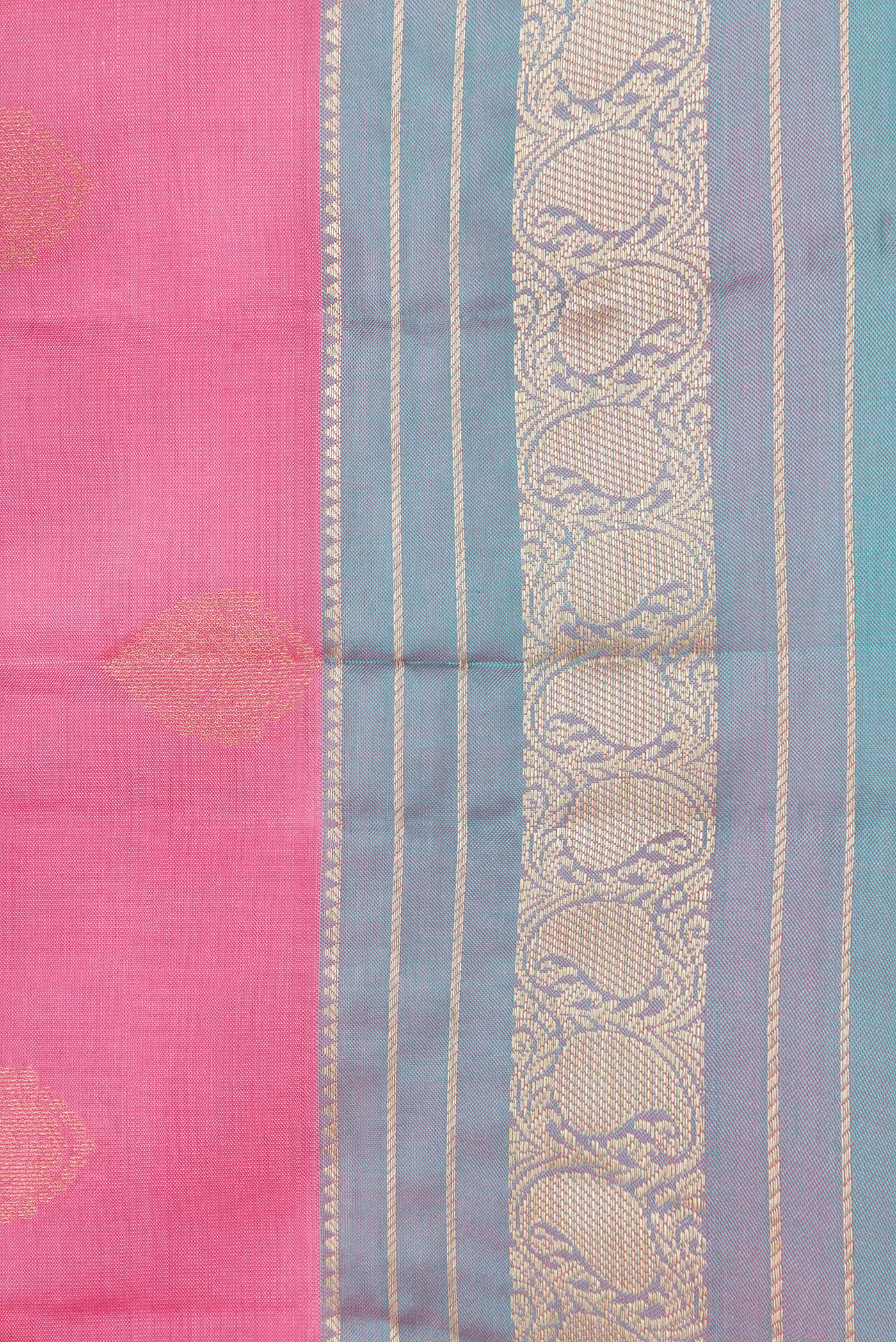 Border image of Pink Dual Tone Kanchipuram Silk Saree with Zari Butta on the body and Zari Border. 