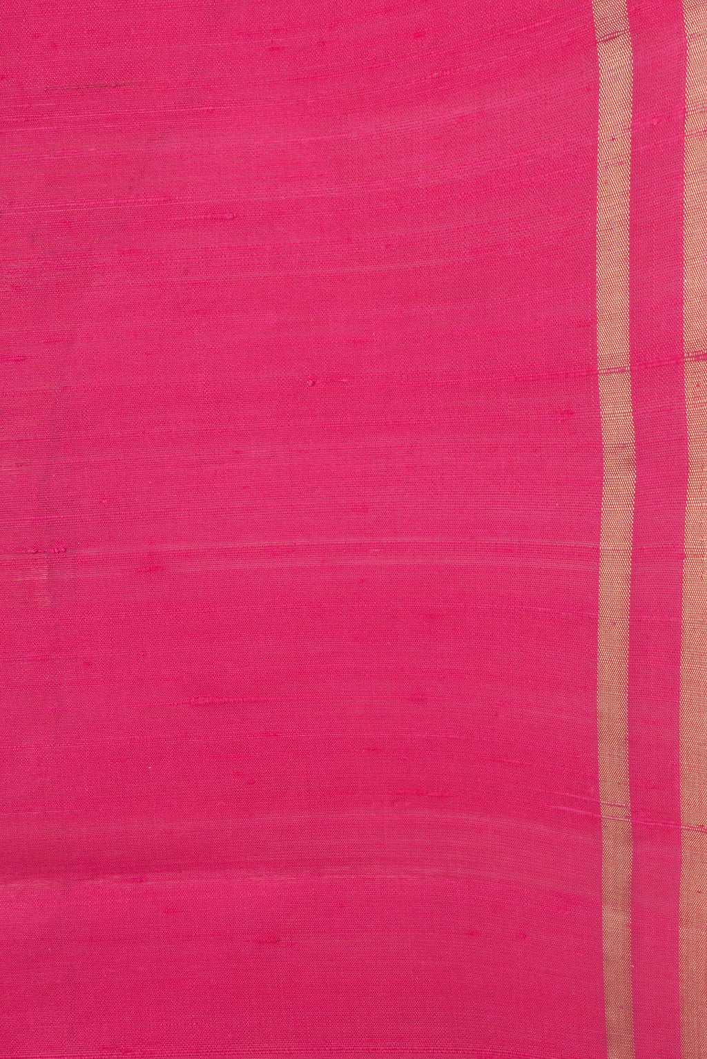 Border image of Pink Dual Tone Raw Silk Saree with Plain Body and Zari Border. 