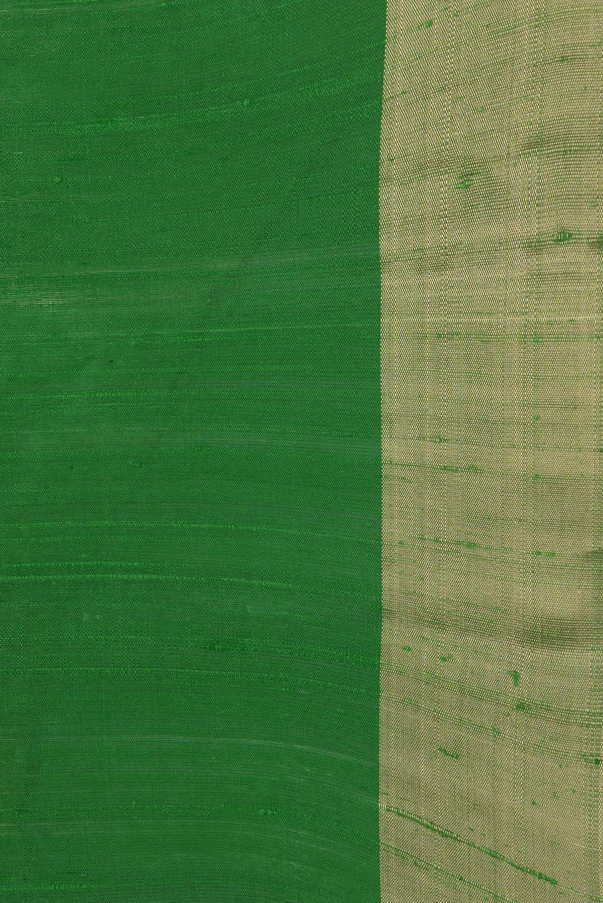 Border image of Bottle Green Dual Tone Raw Silk Saree with Plain Body and Zari Border. 