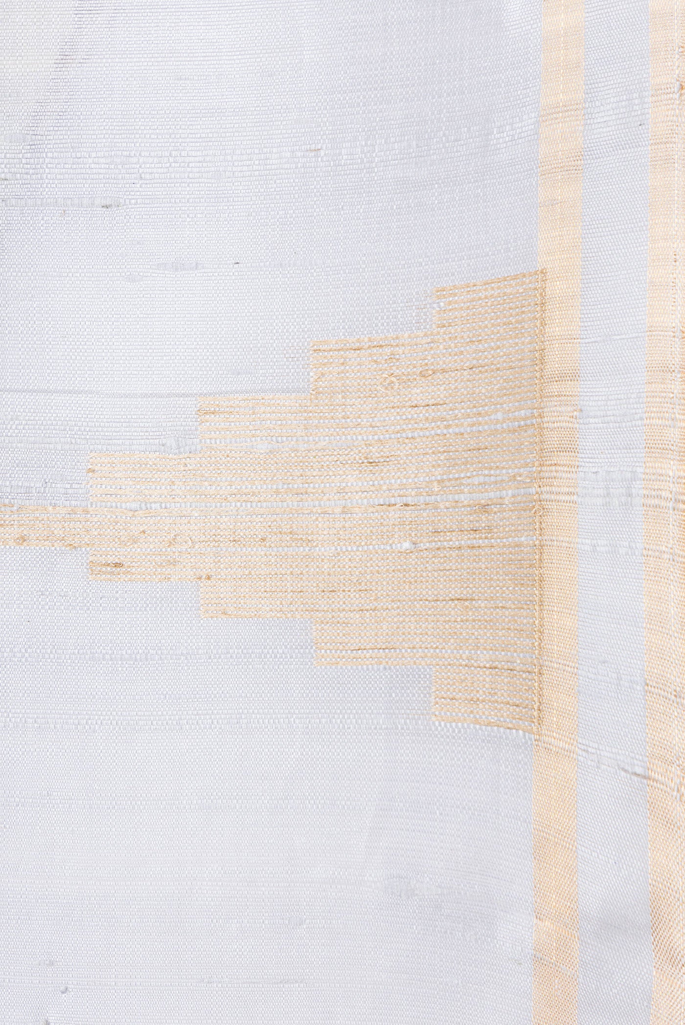 Border image of Grey Dual Tone Raw Silk Saree with Stripes on the body and Temple Border. 
