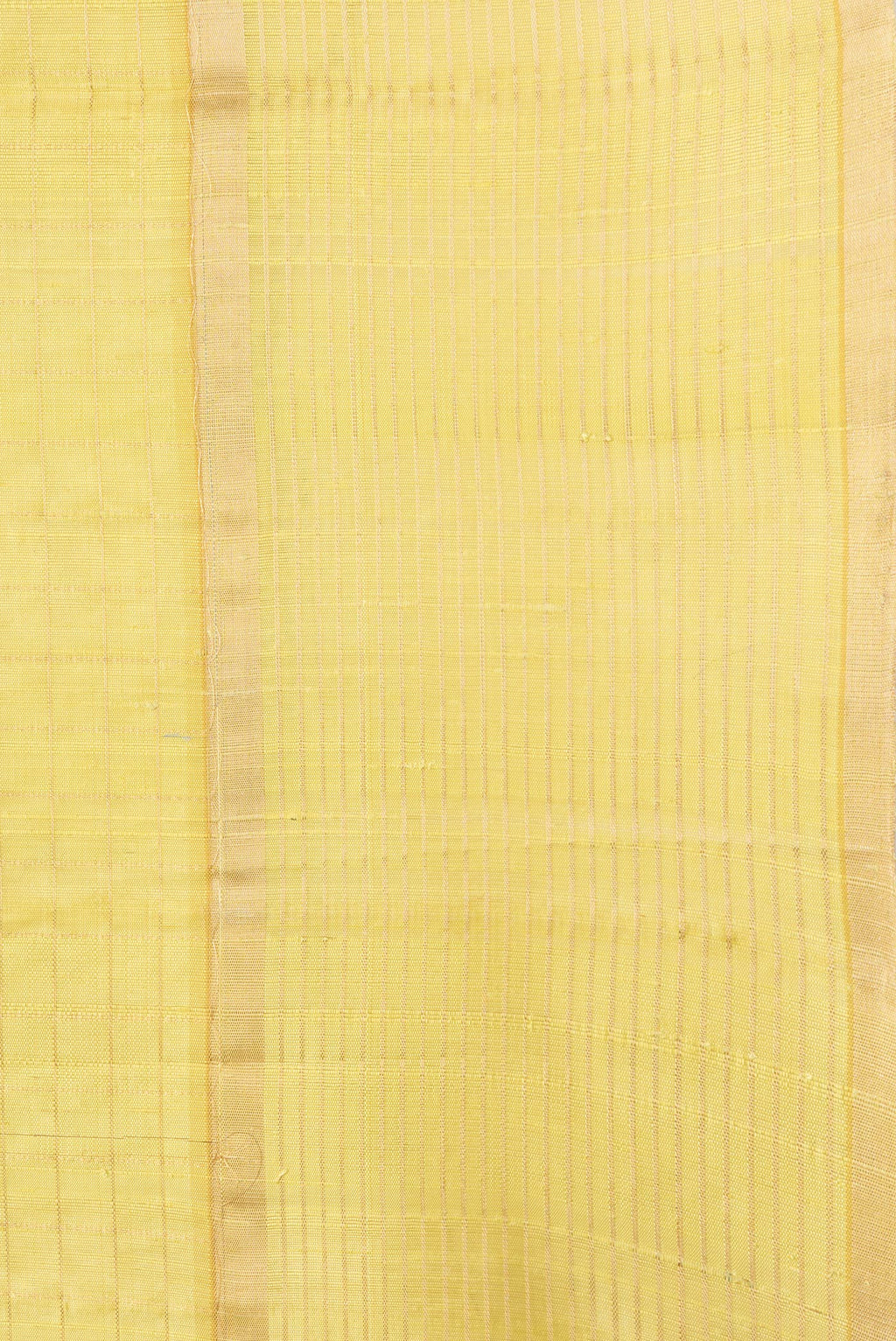 Border image of Lemon Yellow Dual Tone Raw Silk Saree with Checked design on the body and Zari Border. 