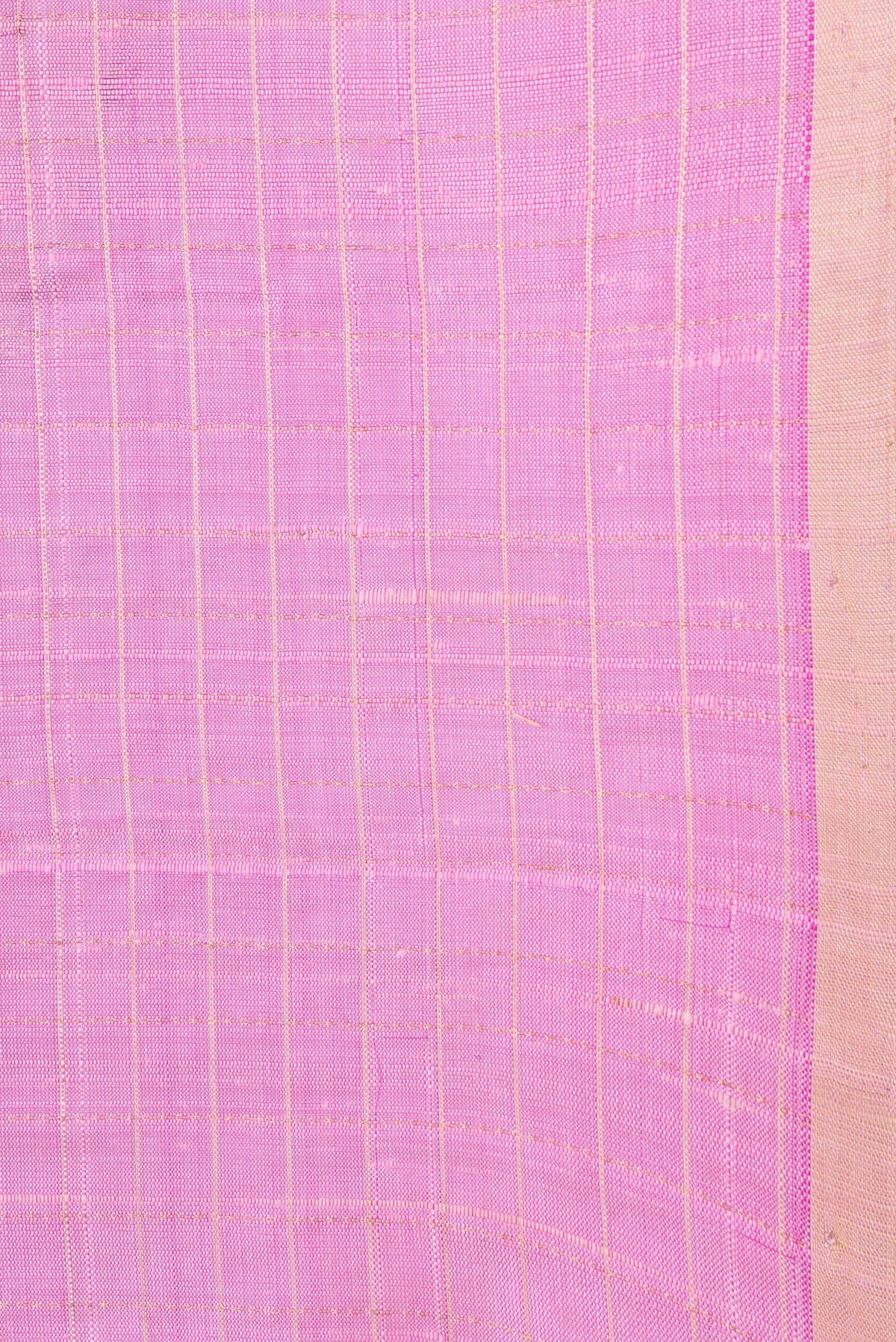 Border image of Pink Dual Tone Raw Silk Saree with Checked design on the body and Thin Zari Line. 
