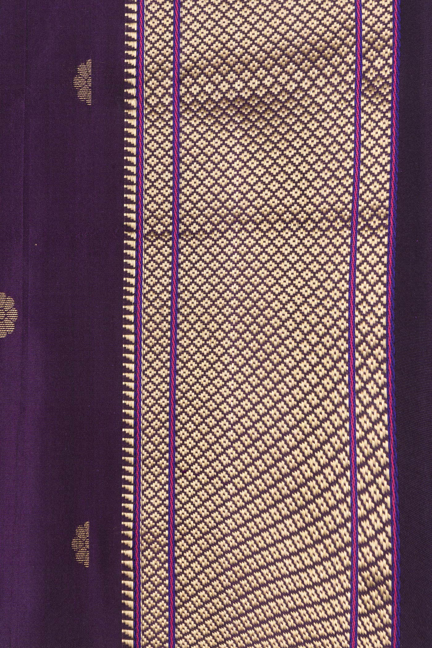 Border image of Violet Dual Tone Paithani Silk Saree with Zari Butta on the body and Zari Border. 
