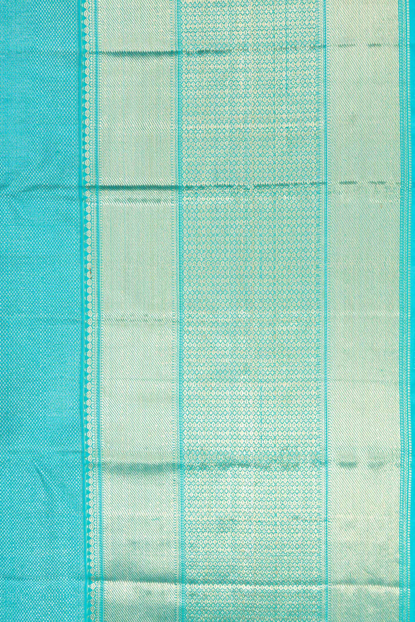 Border image of Sky Blue Dual Tone Kanchipuram Silk Saree with Zari Brocade on the body and Zari Border. 