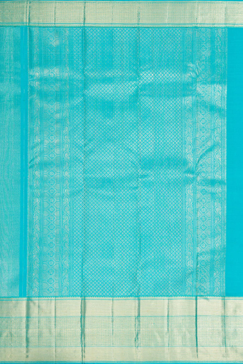 Close up image of the pallu of Sky Blue Dual Tone Kanchipuram Silk Saree with Zari Brocade on the body and Zari Border. 