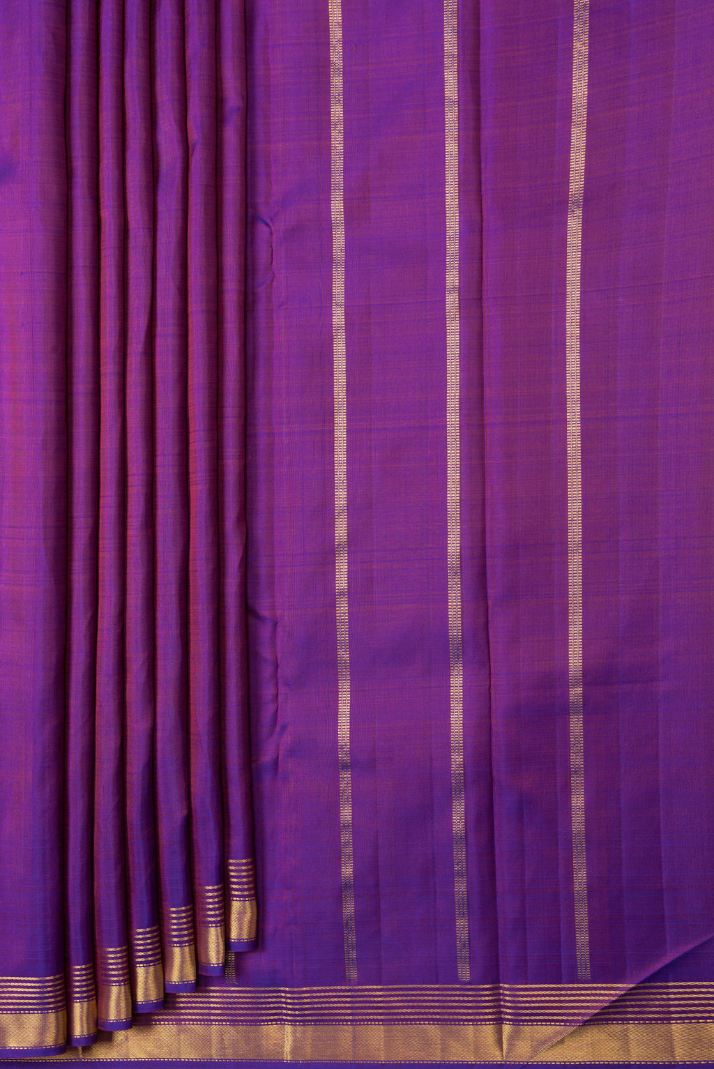 Pleats and pallu of Purple Dual Tone Kanjivaram Silk Saree with Plain Body and Zari Border. 