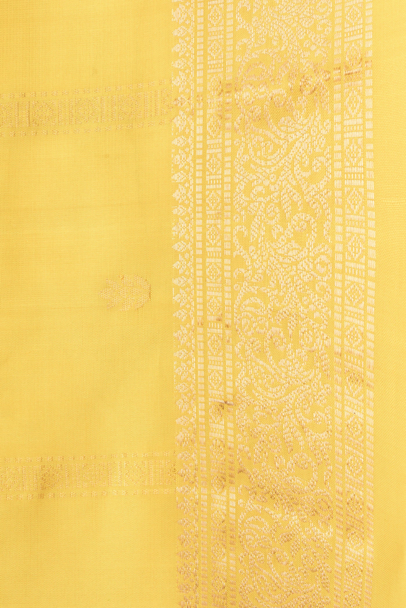 Border image of Yellow Dual Tone Soft Silk Saree with Zari Butta on the body and Zari Border. 