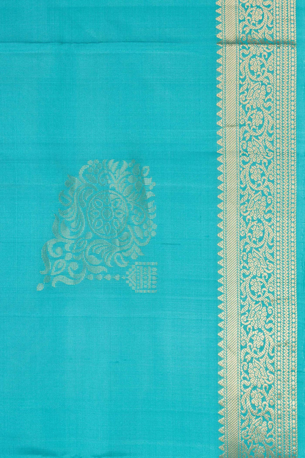 Border image of Light Blue Dual Tone Soft Silk Saree with Zari Butta on the body and Zari Border. 