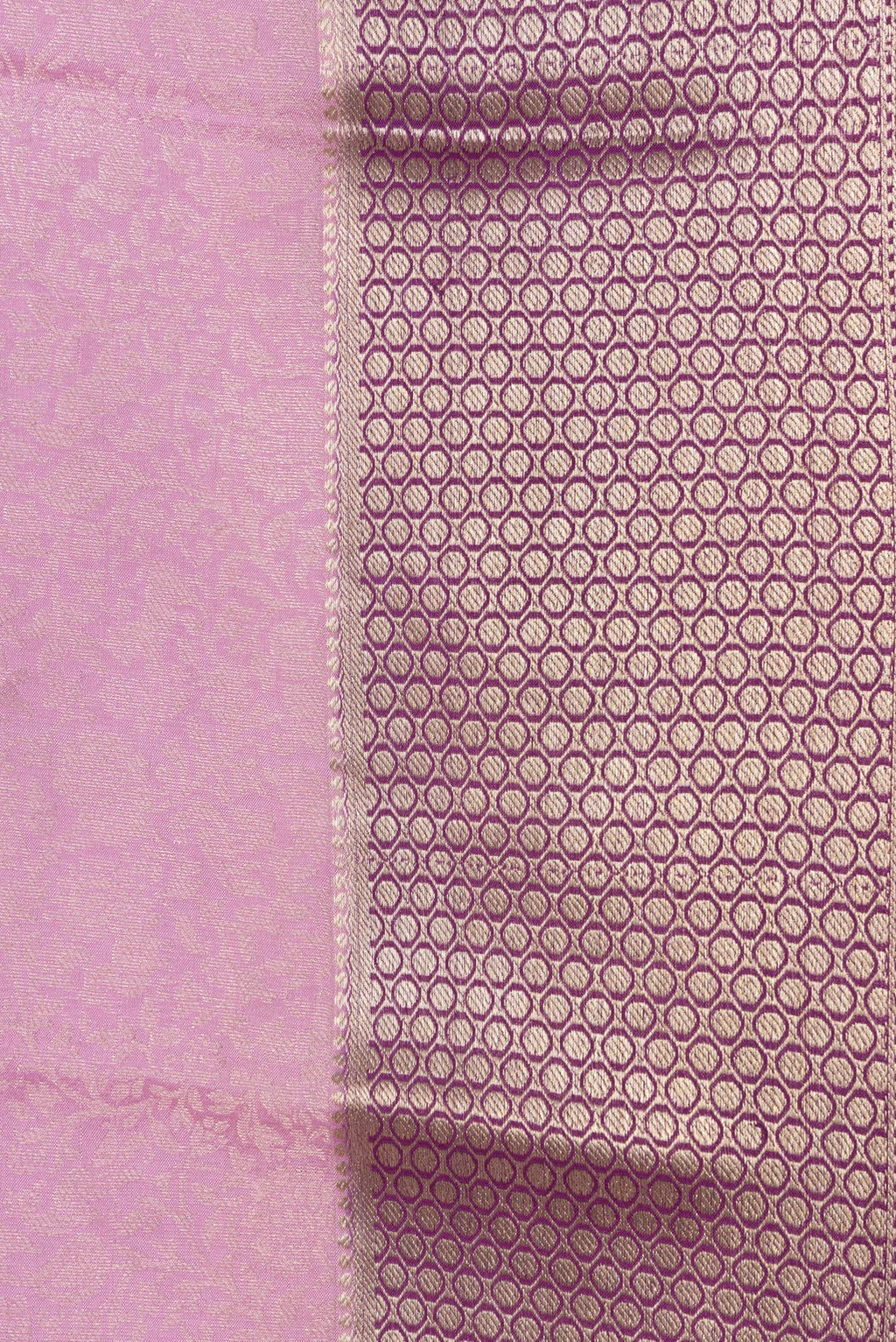 Border image of Pink Dual Tone Mysore Silk Saree with Zari Brocade on the body and Zari Border. 