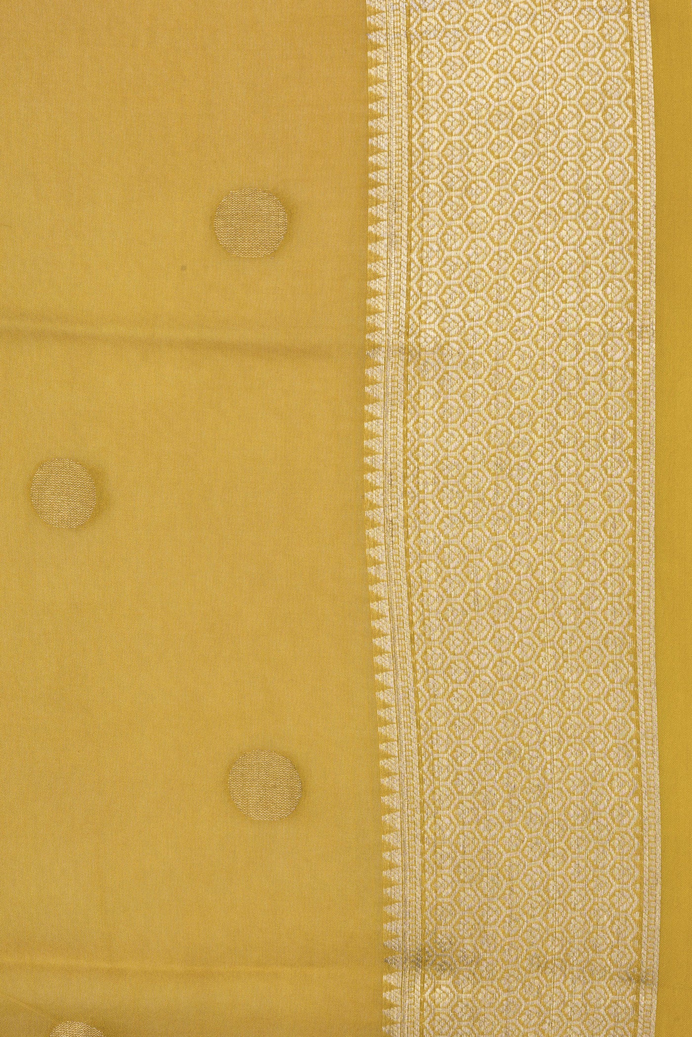 Border image of Mustard Dual Tone Mysore Georgette Saree with Zari Butta on the body and Zari Border. 