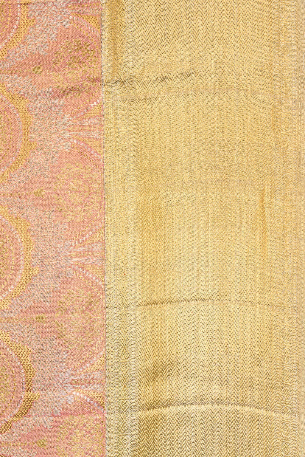 Border image of Rose Gold Dual Tone Kanjivaram Tissue Silk Saree with Zari Brocade on the body and Zari Border. 