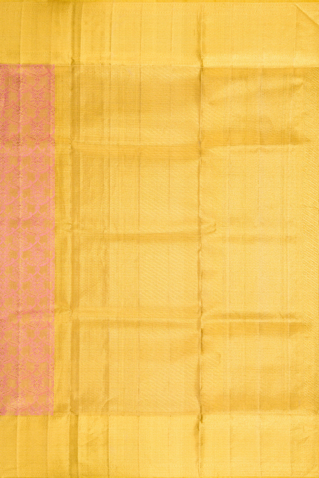 Close up image of the pallu of Rose Gold Dual Tone Kanjivaram Tissue Silk Saree with Zari Brocade on the body and Zari Border. 