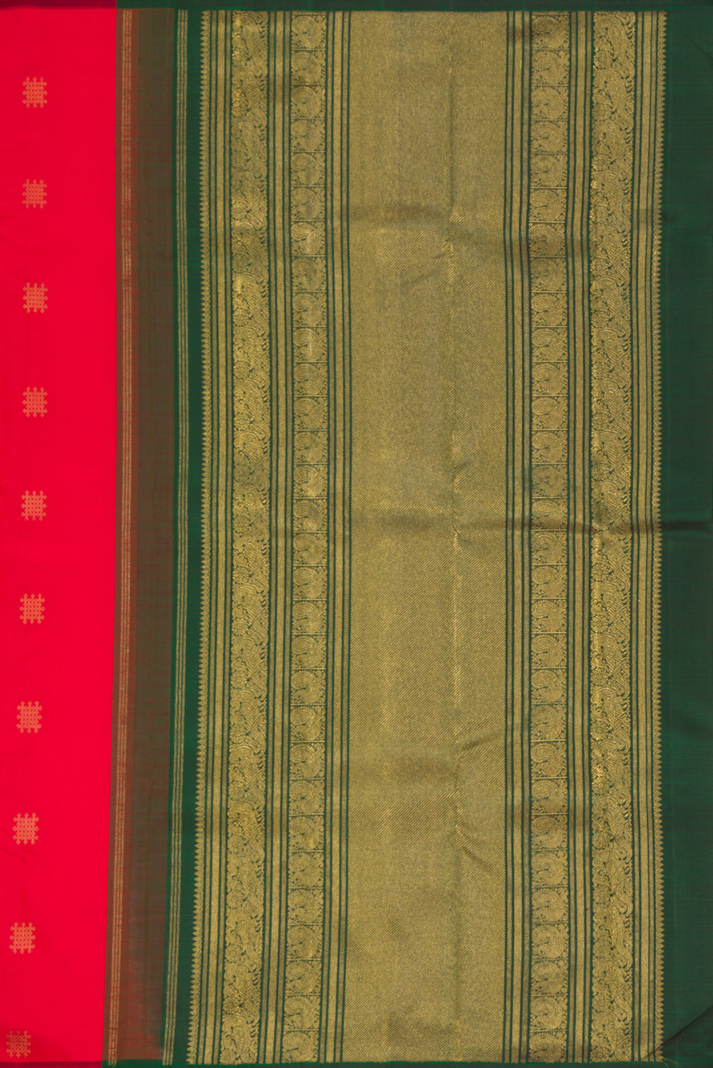 Close up image of the pallu of Red Dual Tone Kanchipuram Silk Saree with Zari Butta on the body and Without Border. 