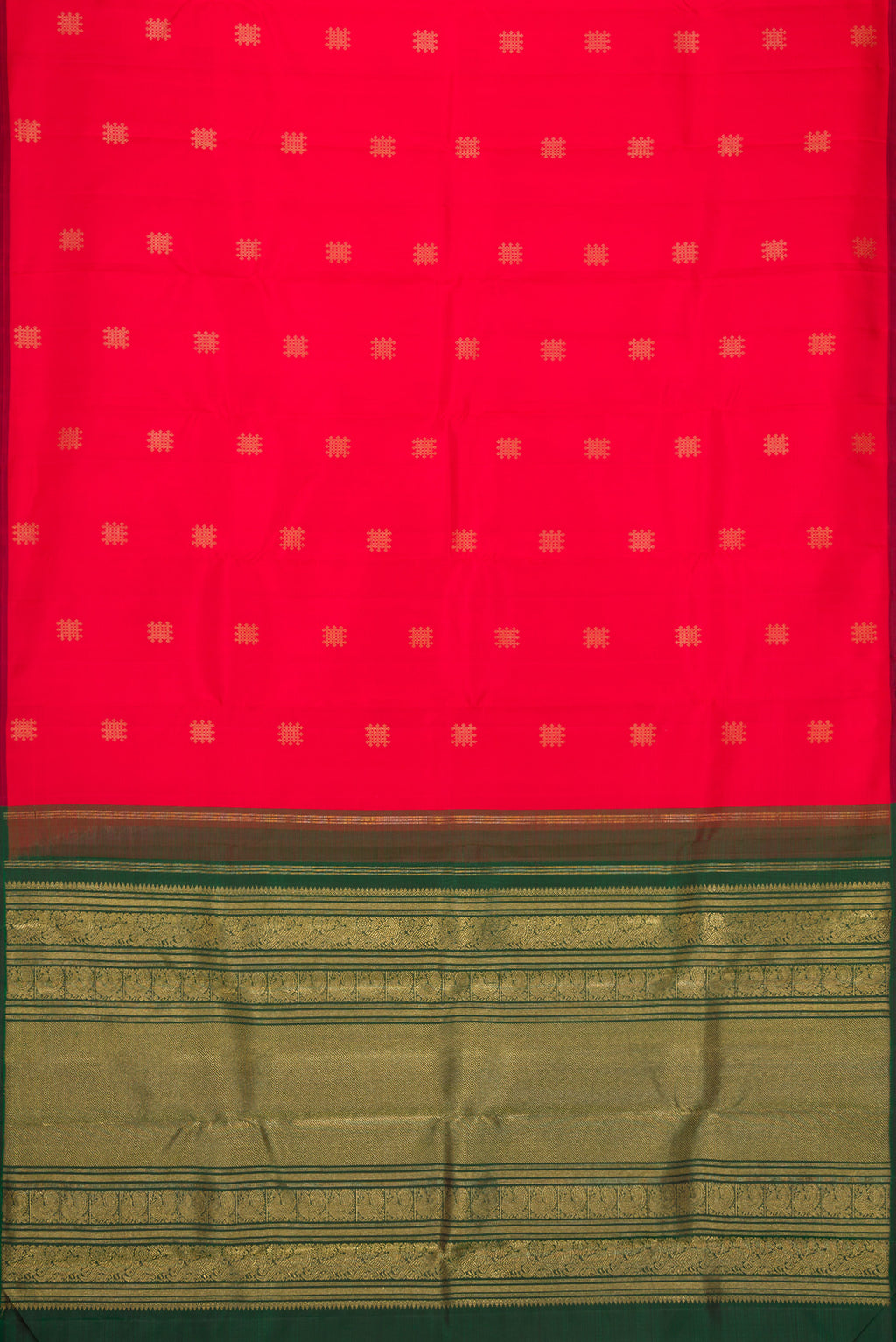 Flat view of Red Dual Tone Kanchipuram Silk Saree with Zari Butta on the body and Without Border. 