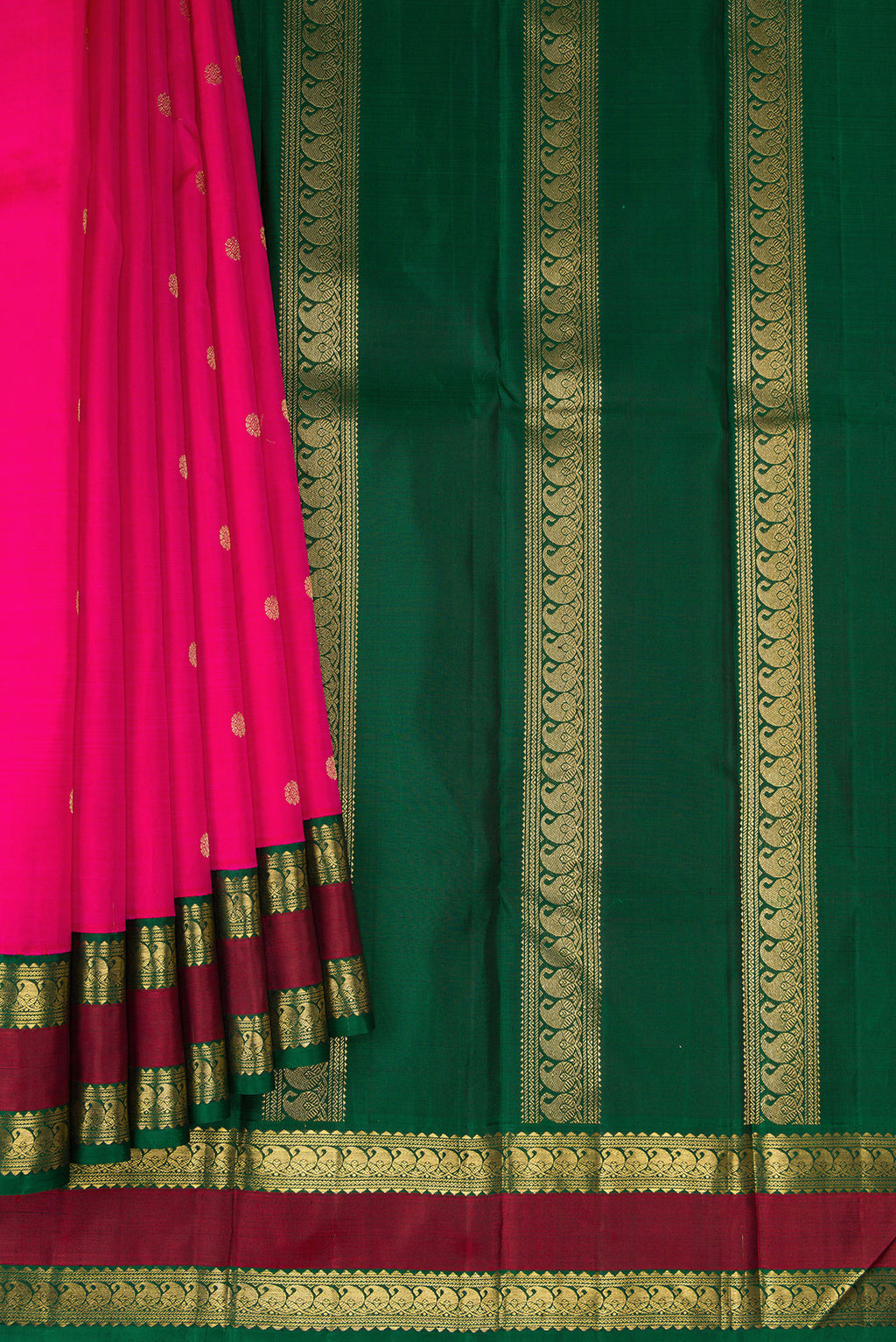Pleats and pallu of Pure Silk Pure Zari Pink Dual Tone Kanjivaram Saree with Zari Butta on the body and Zari Border. 