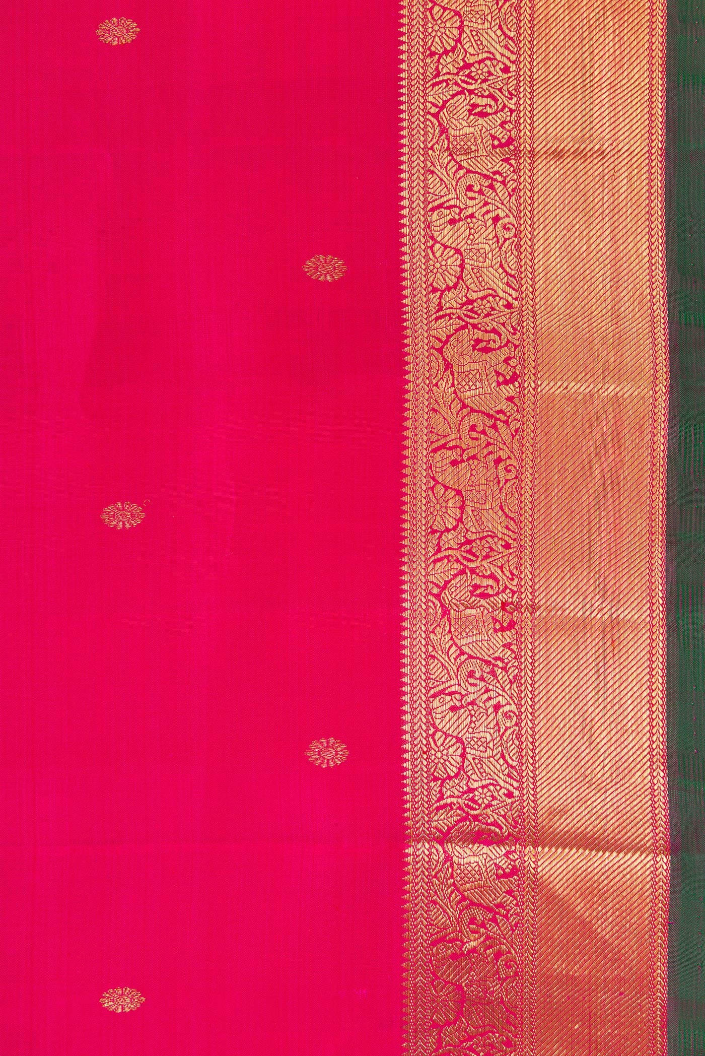 Border image of Pure Silk Pure Zari Pink Dual Tone Kanjivaram Saree with Zari Butta on the body and Zari Border. 