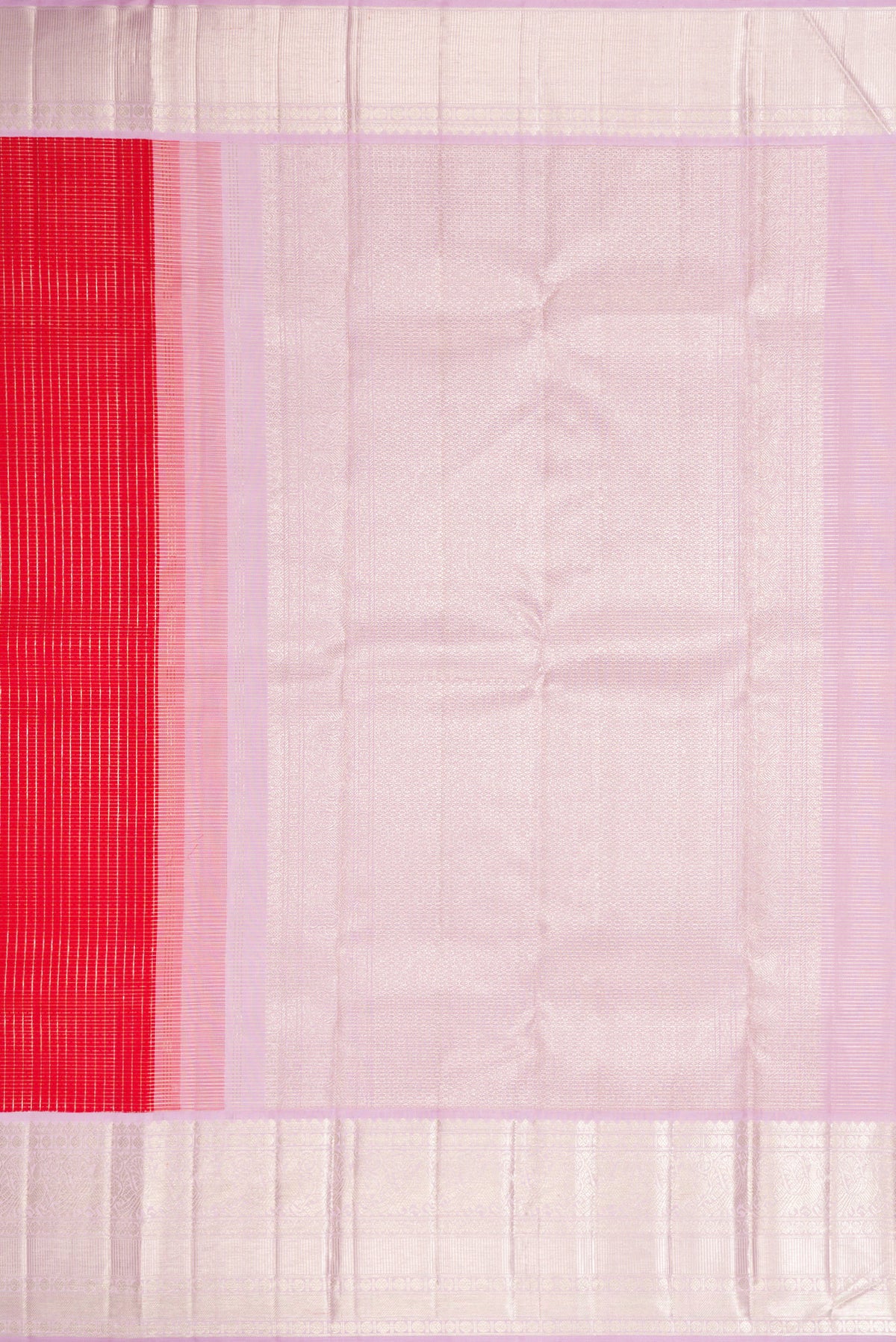 Close up image of the pallu of Red Dual Tone Kanchipuram Silk Saree with Checked design on the body and Zari Border. 
