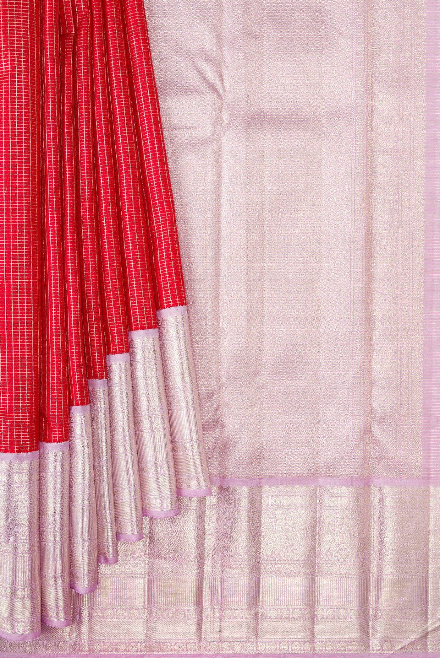 Pleats and pallu of Red Dual Tone Kanchipuram Silk Saree with Checked design on the body and Zari Border. 