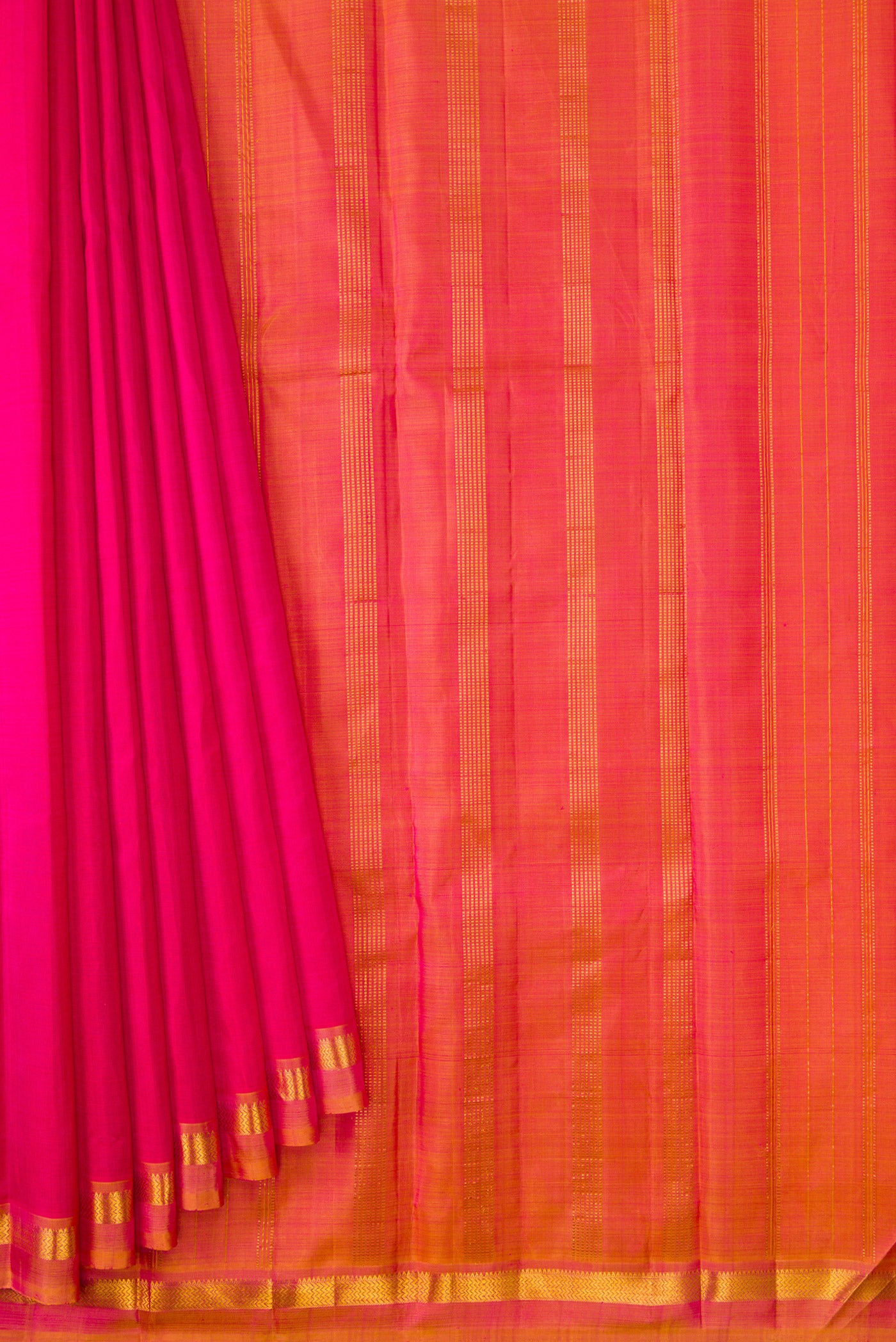 Pleats and pallu of Pink Dual Tone Kanjivaram Silk Saree with Plain Body and Zari Border. 