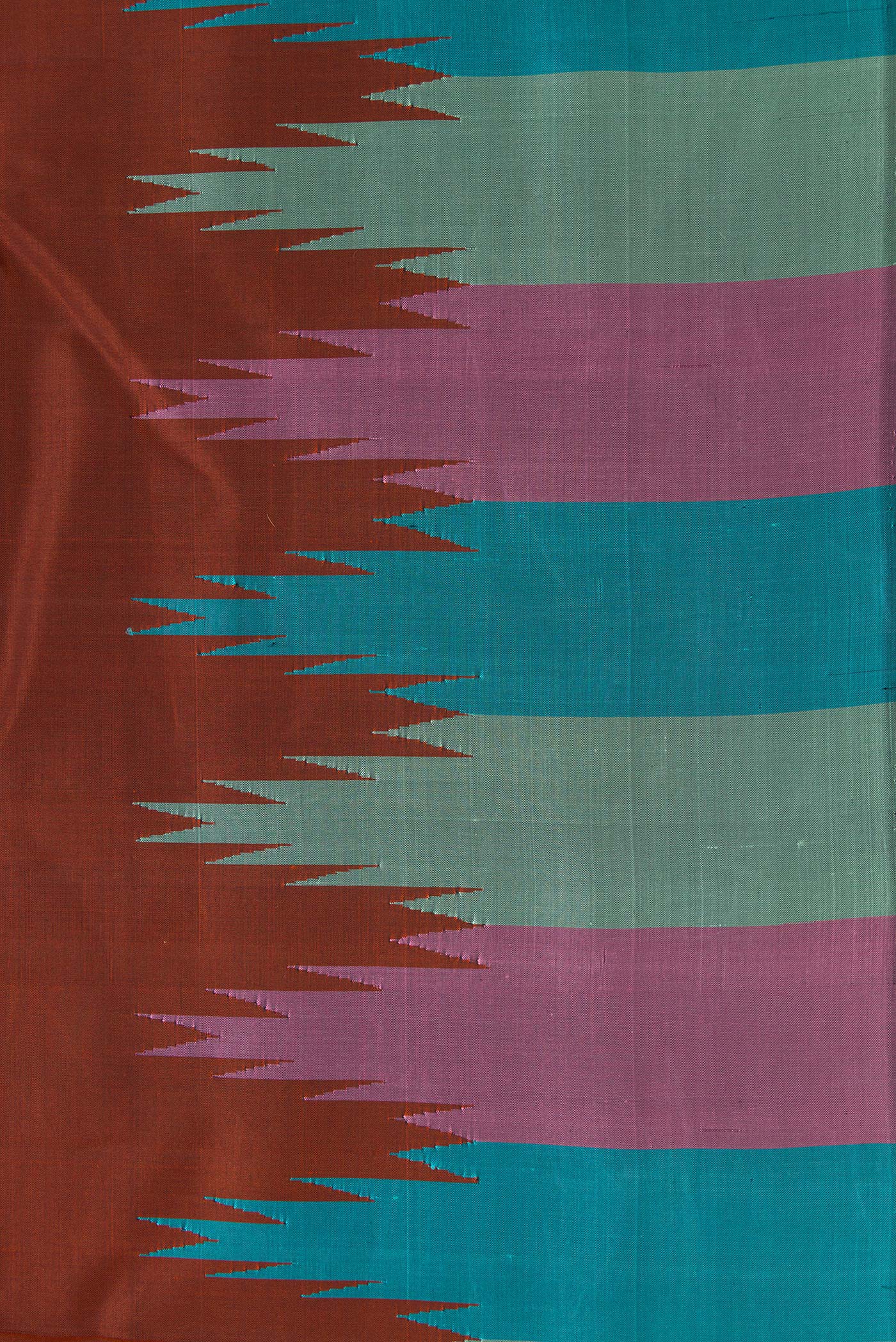 Border image of Brown Dual Tone Kanchipuram Silk Saree with Plain Body and Temple Border. 