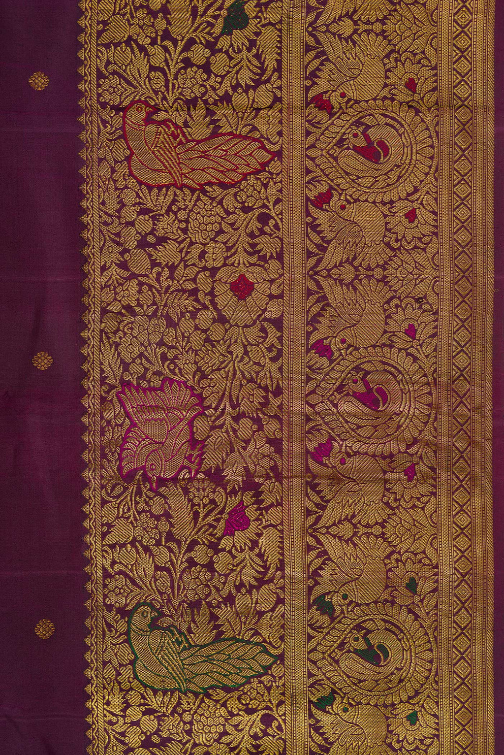 Border image of Burgundy Dual Tone Kanchipuram Silk Saree with Zari Butta on the body and Fancy Border. 