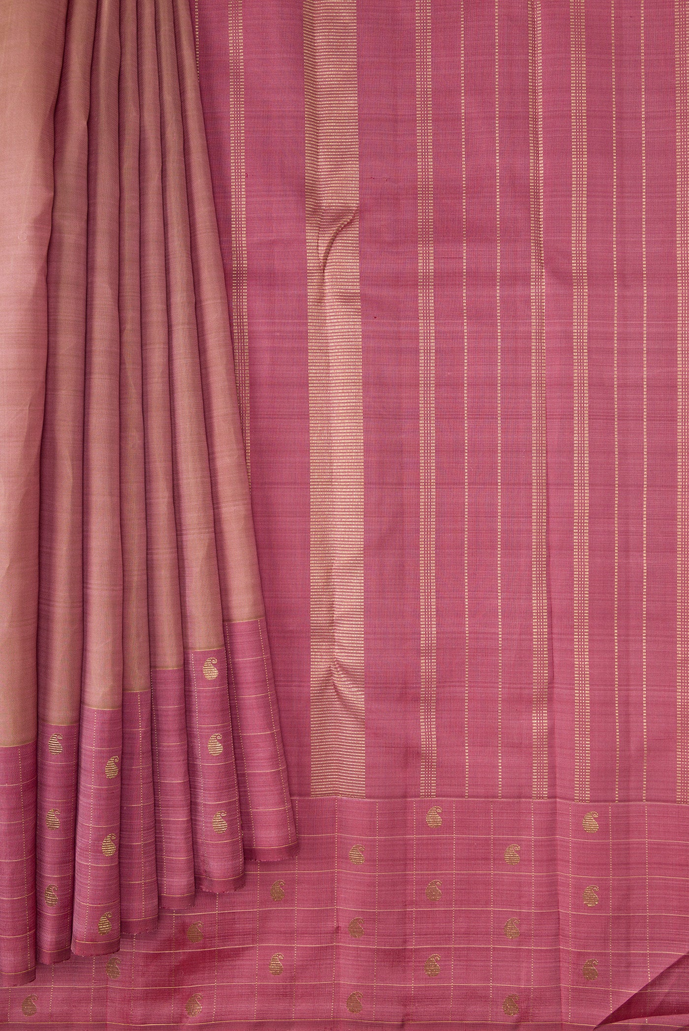 Pleats and pallu of Pure Silk Pure Zari Rose Gold Dual Tone Kanchipuram Saree with Zari Butta on the body and Zari Border. 