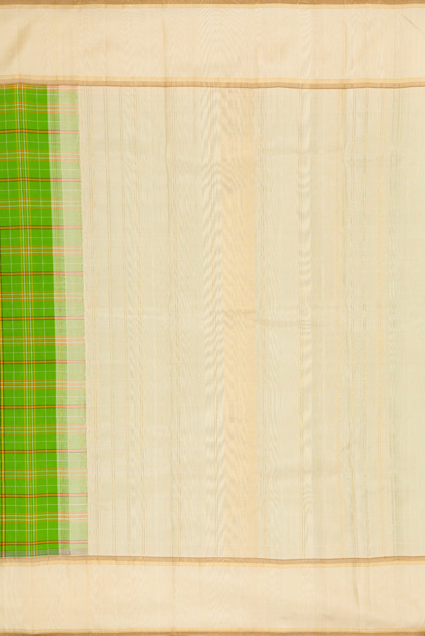 Close up image of the pallu of Pure Silk Pure Zari Parrot Green Dual Tone Kanjivaram Saree with Checked design on the body and Zari Border. 