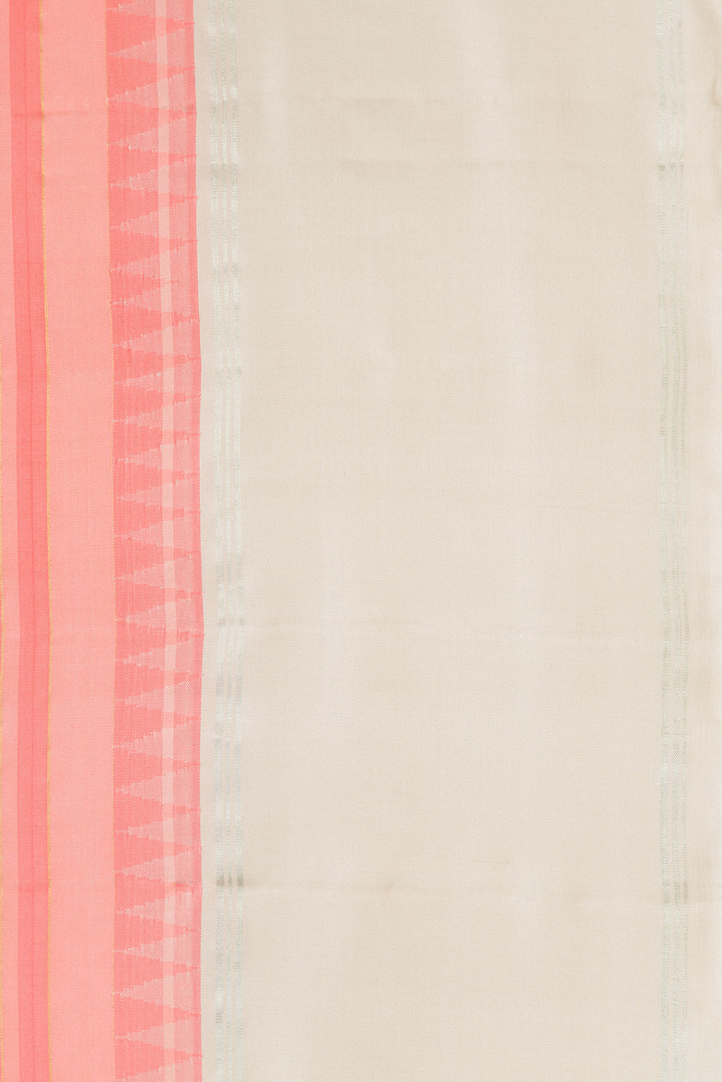 Border image of Peach Dual Tone Kanjivaram Silk Saree with Stripes on the body and Zari Border. 