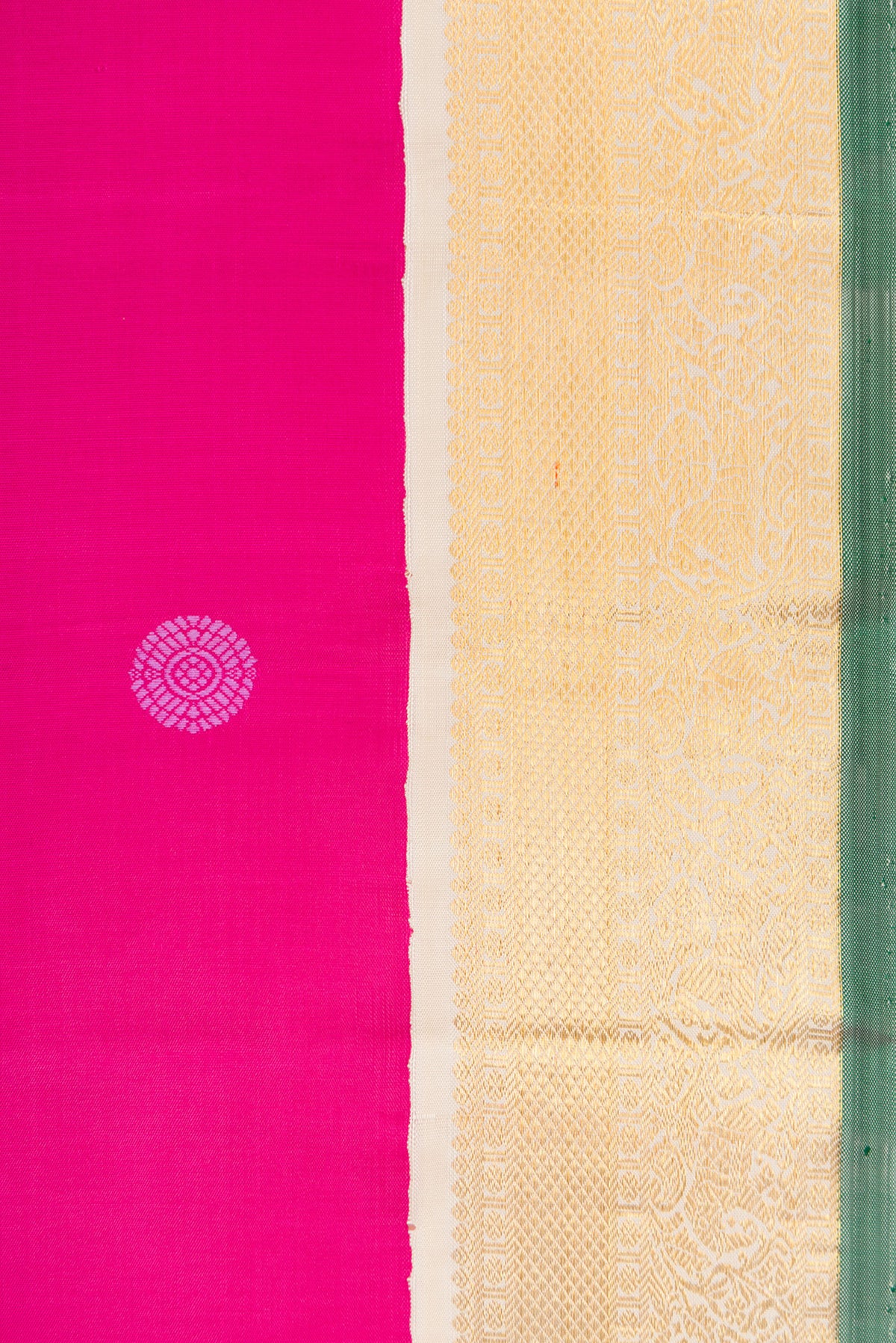 Border image of Pink Dual Tone Kanjivaram Silk Saree with Thread Butta on the body and Zari Border. 